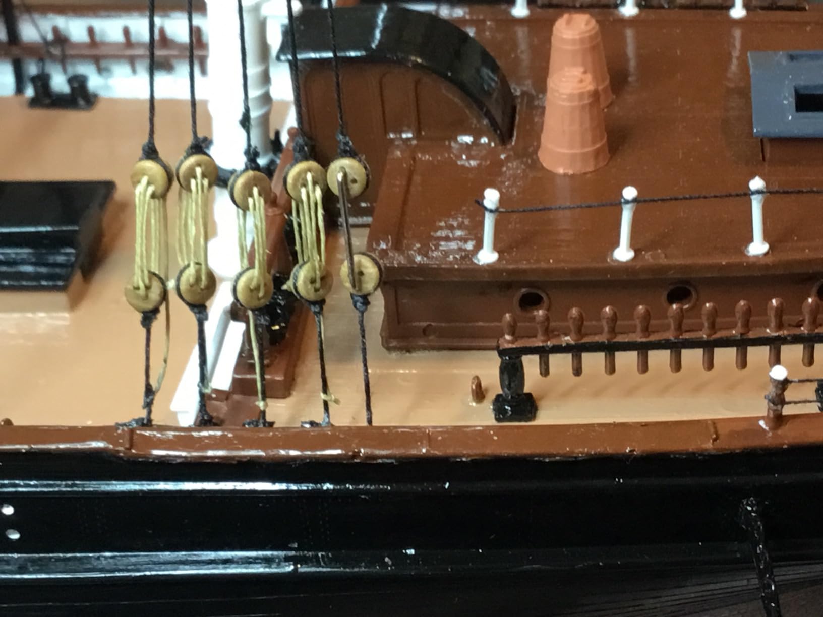 DEADEYES, Walnut 9/64 (3.5mm) 40/Pack customer photo 1
