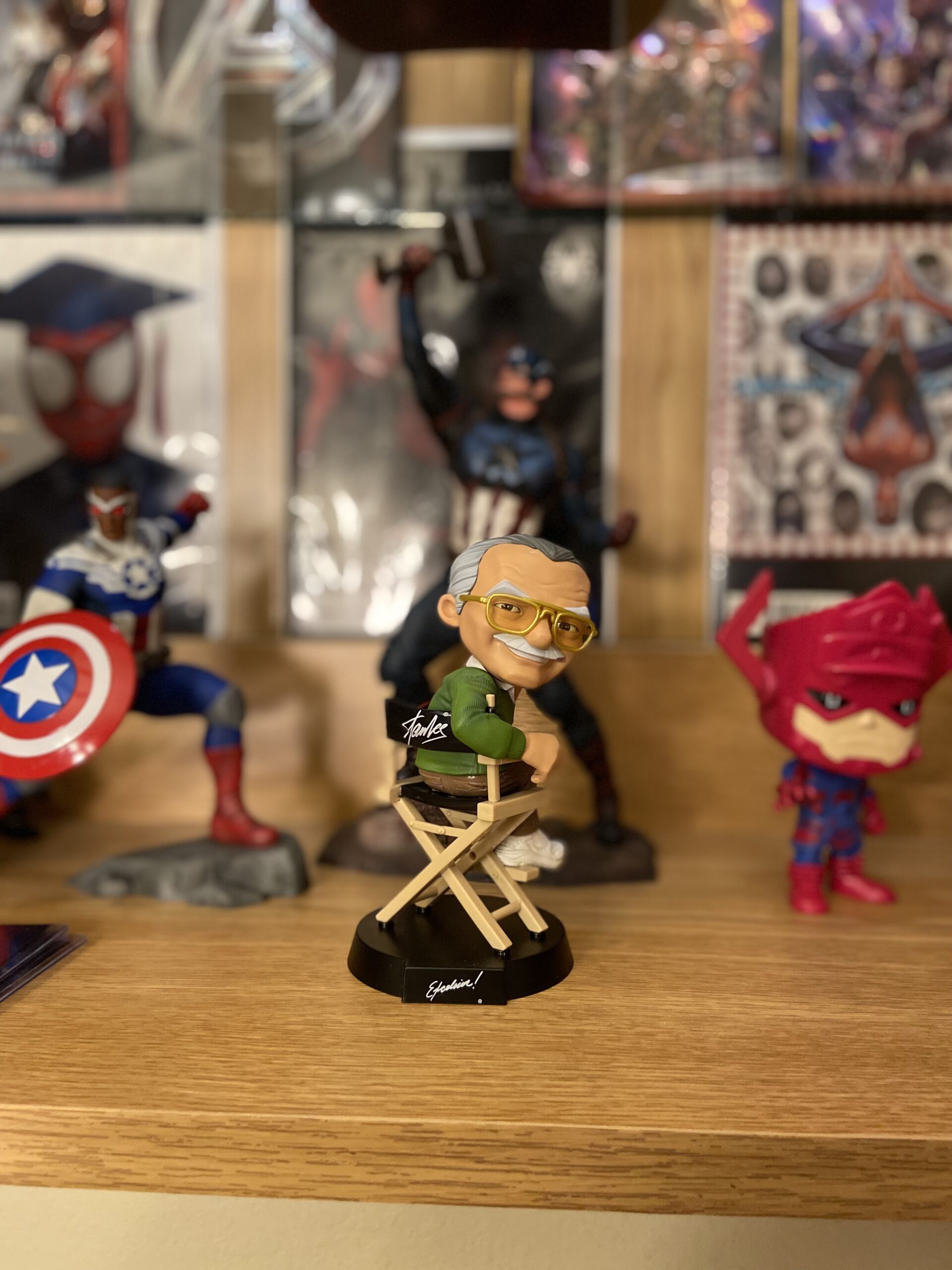 Minico Figures Stan Lee Vinyl Statue customer photo 1