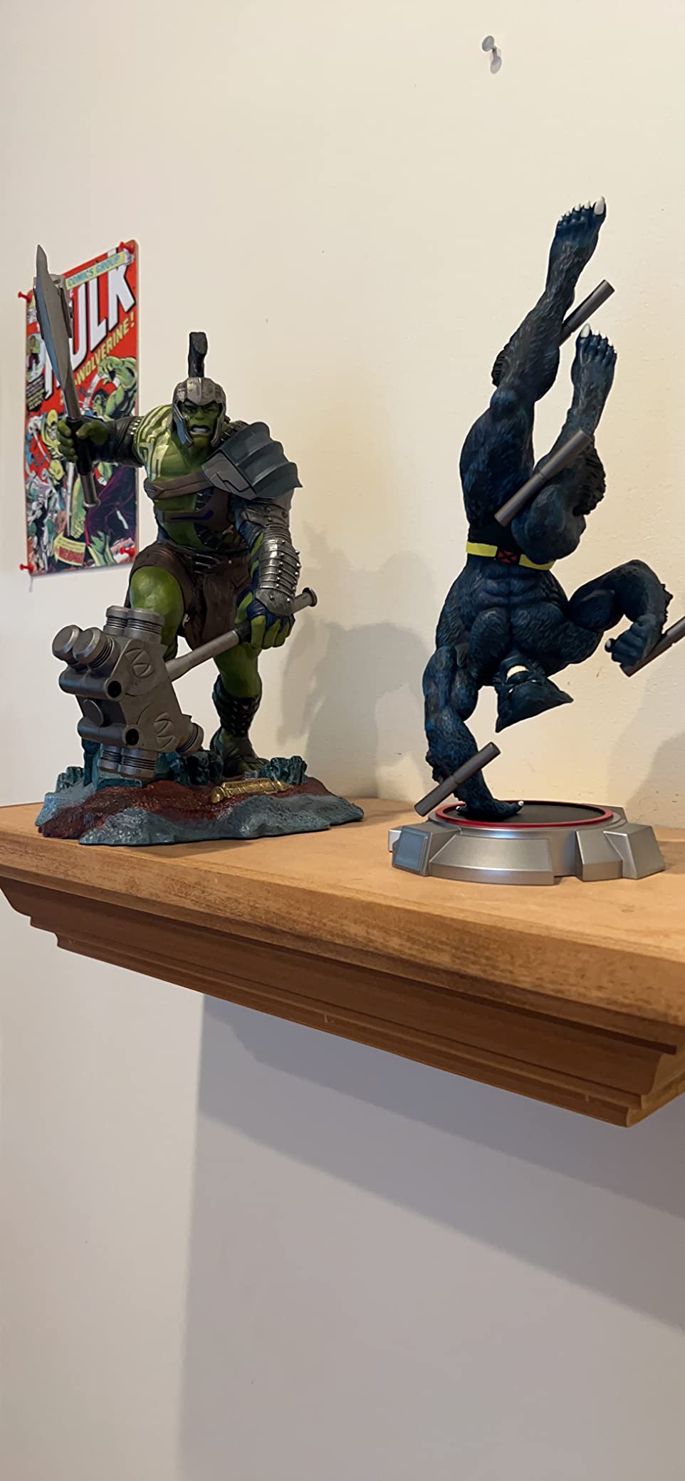 Diamond Select Toys Marvel Gallery: Beast PVC Figure, Multicolor customer photo 1