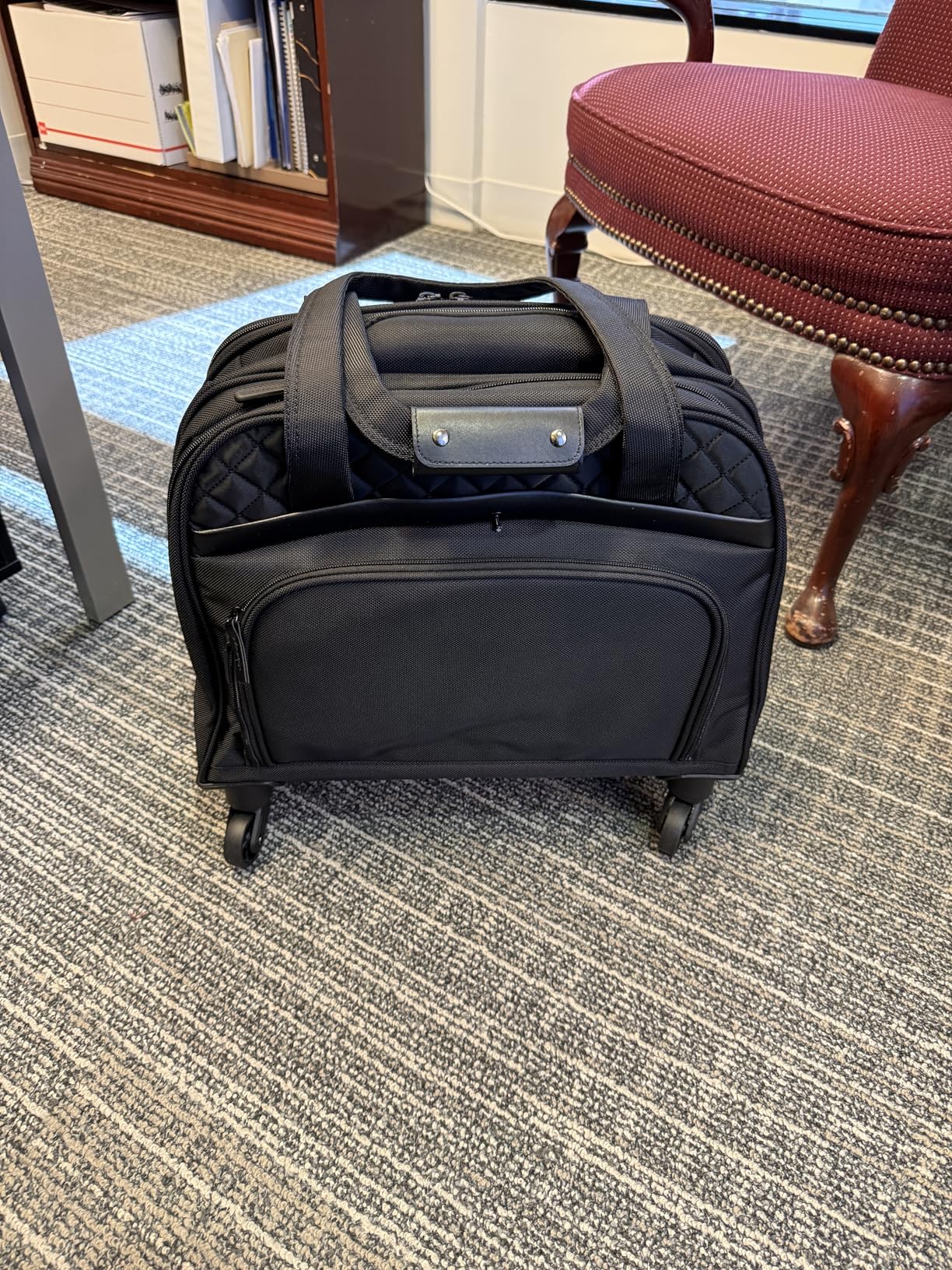 Kensington Contour 2.0 Laptop Rolling Bag, Briefcase, Laptop Spinner, Laptop Roller Bag, 15.6 inch (K60380WW) customer photo 2