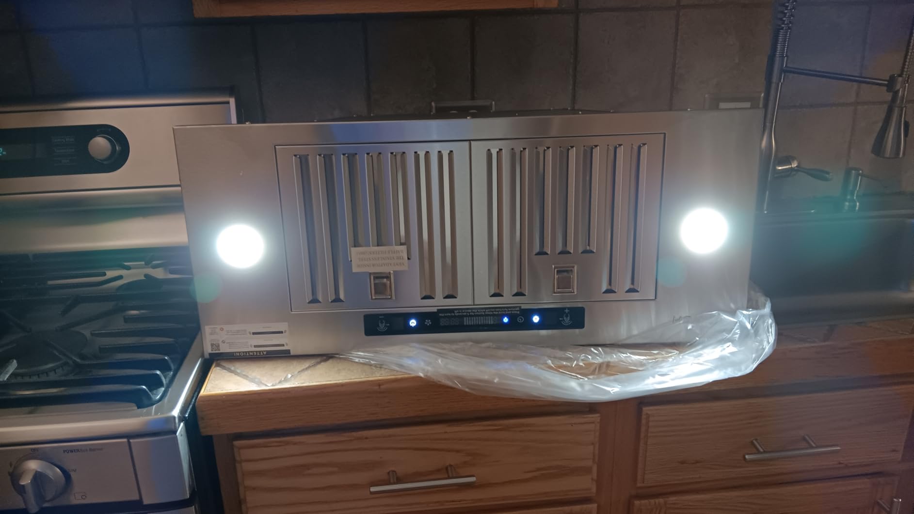IKTCH 30 inch Built-in/Insert Range Hood 900 CFM, Ducted/Ductless Convertible Duct, Stainless Steel Kitchen Vent Hood with 4 Speed Gesture Sensing&Touch Control Panel (IKB01-30) customer photo 2