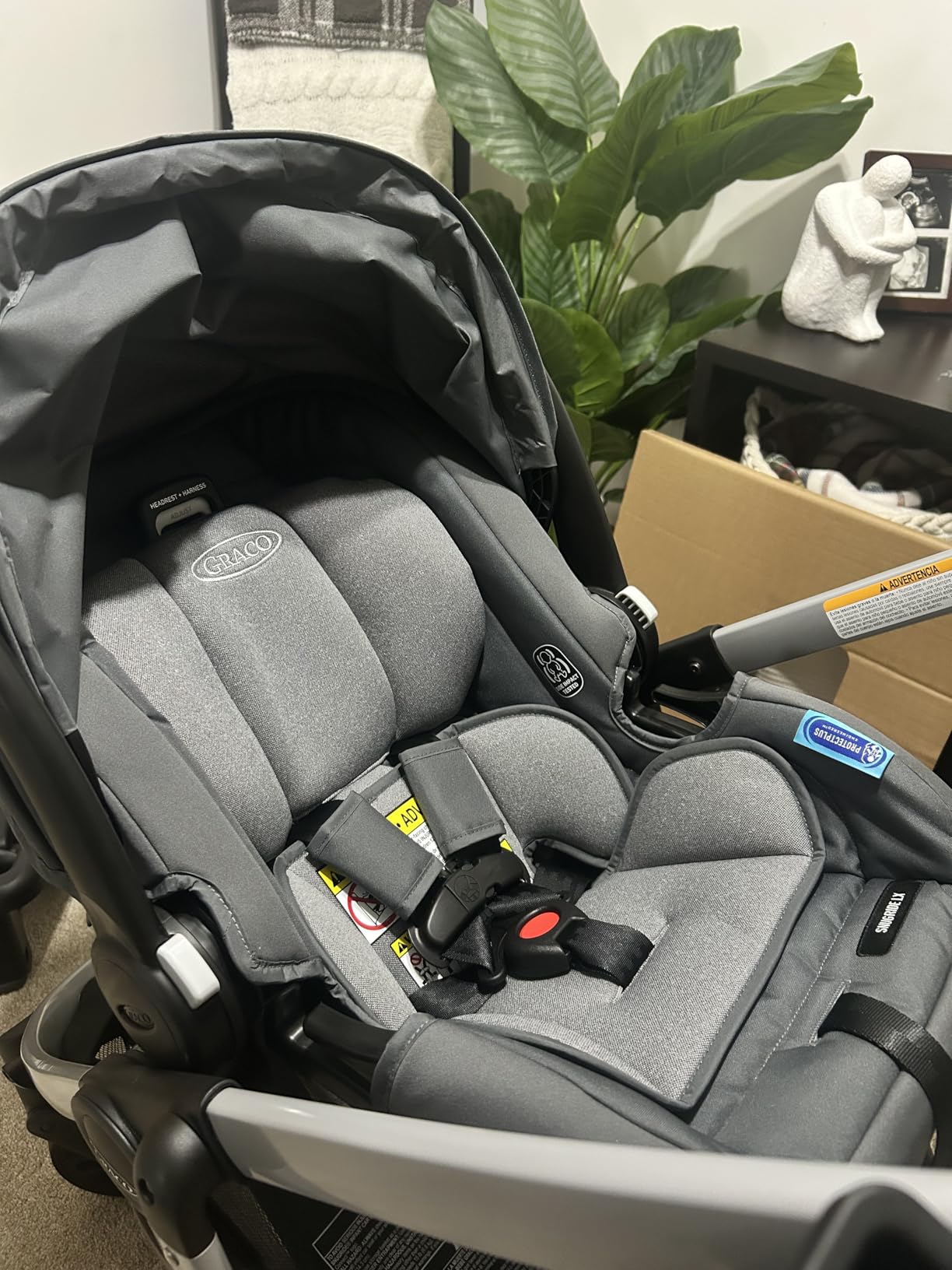 Graco Modes Pramette Travel System, Car Seat and Stroller Combo, Includes SnugRide LX Infant Car Seat and Baby Stroller, 3 Modes: Car Seat Carrier, Pramette, Toddler Stroller, Ellington customer photo 2