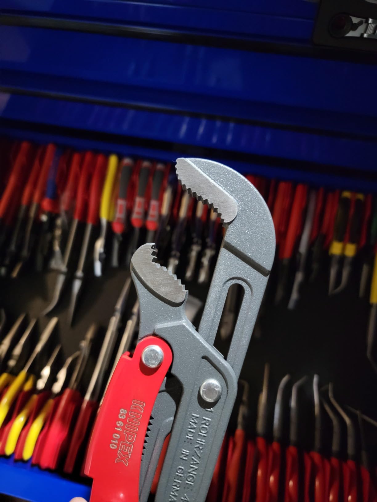 KNIPEX Tools 83 61 010, Rapid Adjust Swedish Pipe Wrench, 12