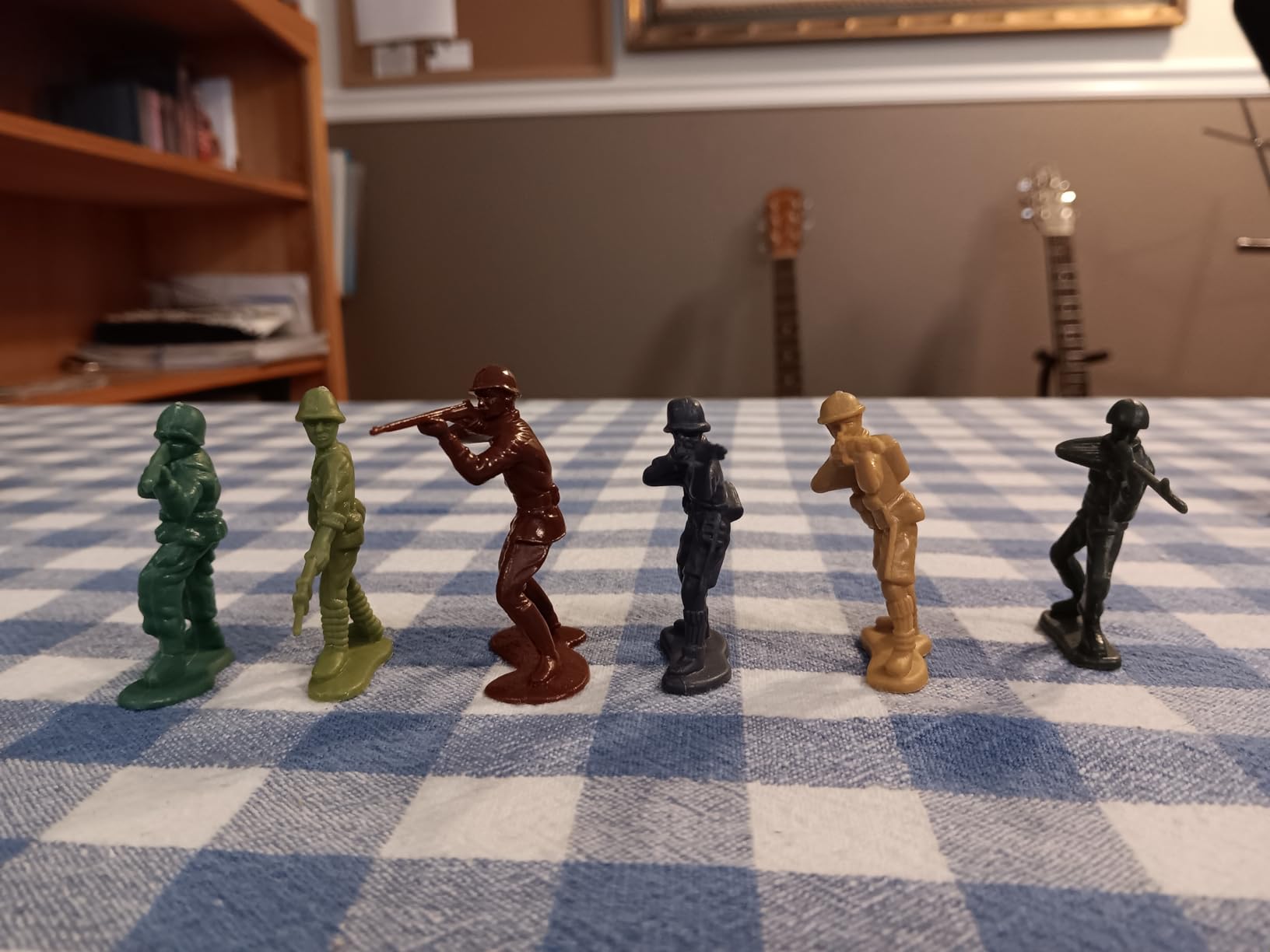 BMC Classic Marx Russian Plastic Army Men - 36pc WW2 Soldier Figures Made in USA customer photo 1