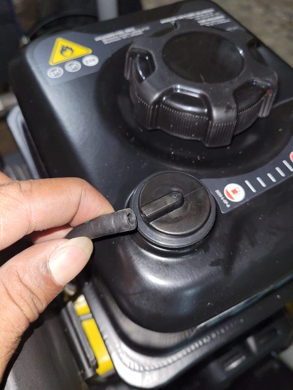 Champion Power Equipment 2800-PSI 2.1-GPM Low Profile Gas Pressure Washer customer photo 1