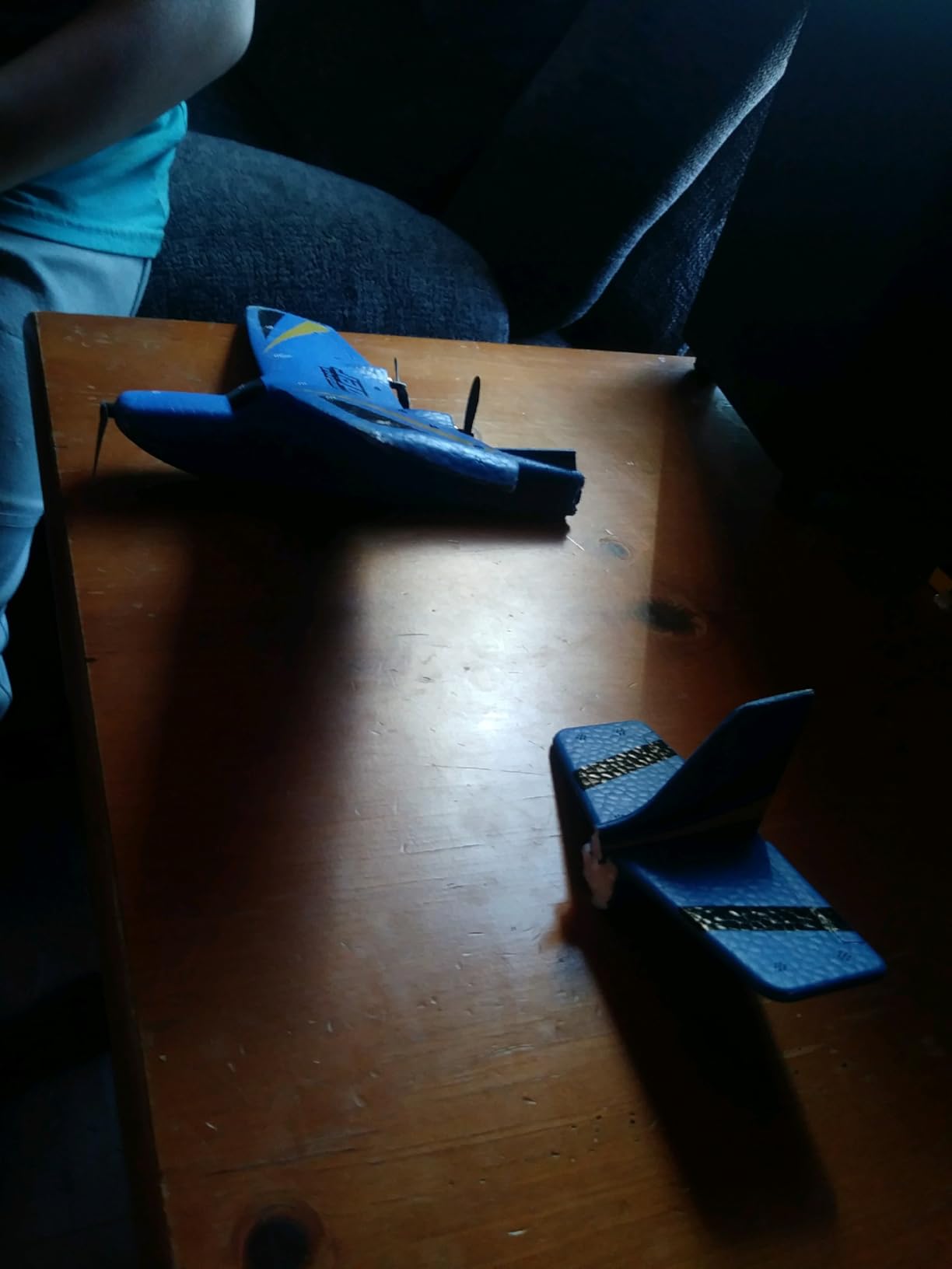 HAWK'S WORK 2 Channel RC Airplane, Ready to Fly, 2.4GHz Remote Control Plane, Easy to Fly Glider for Kids & Beginners (Blue) customer photo 1