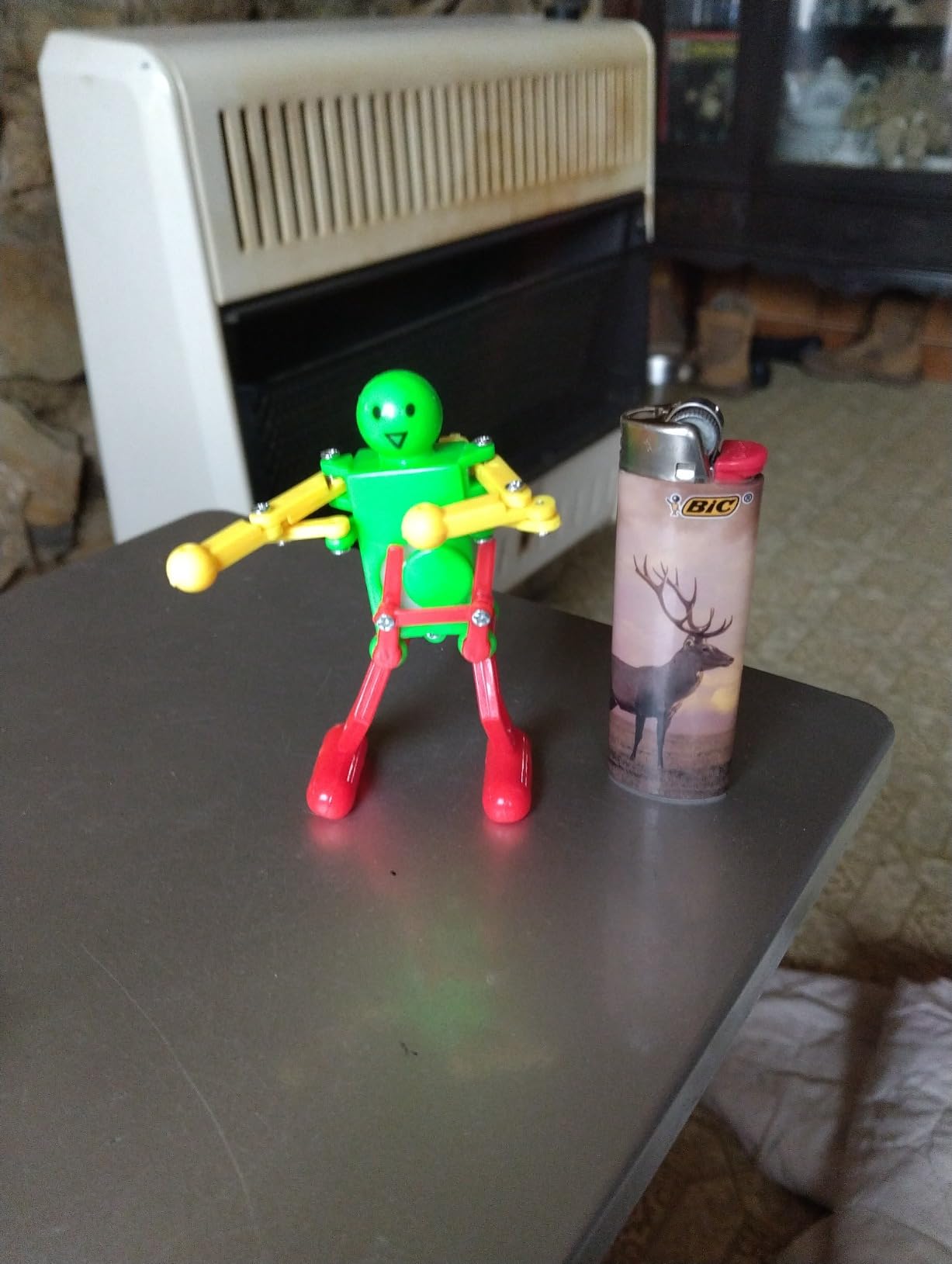 5 Pcs Funny Spring Wind-up Dancing Walking Robot Toy for Kids, Robot Playset for Kids Role Playing, Robots Theme Party Activity customer photo 1