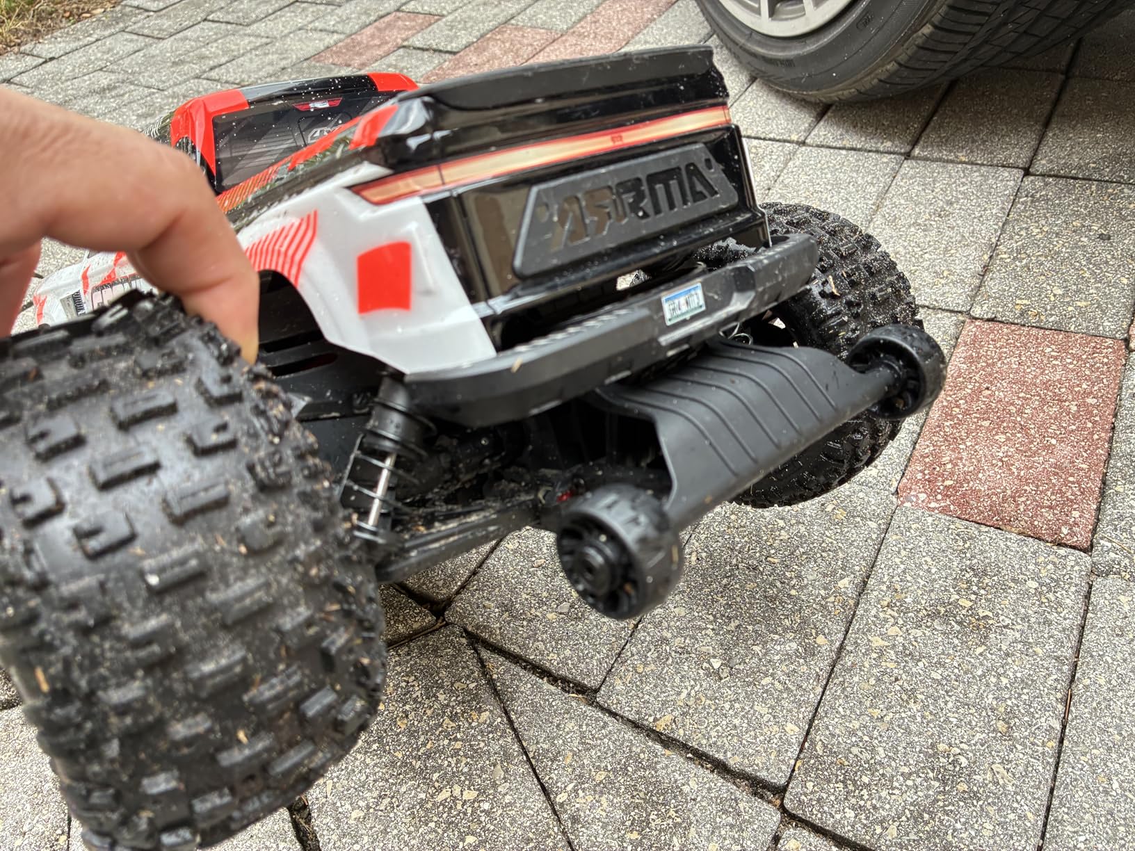 ARRMA Wheelie Bar Set, ARA320613 Large customer photo 2