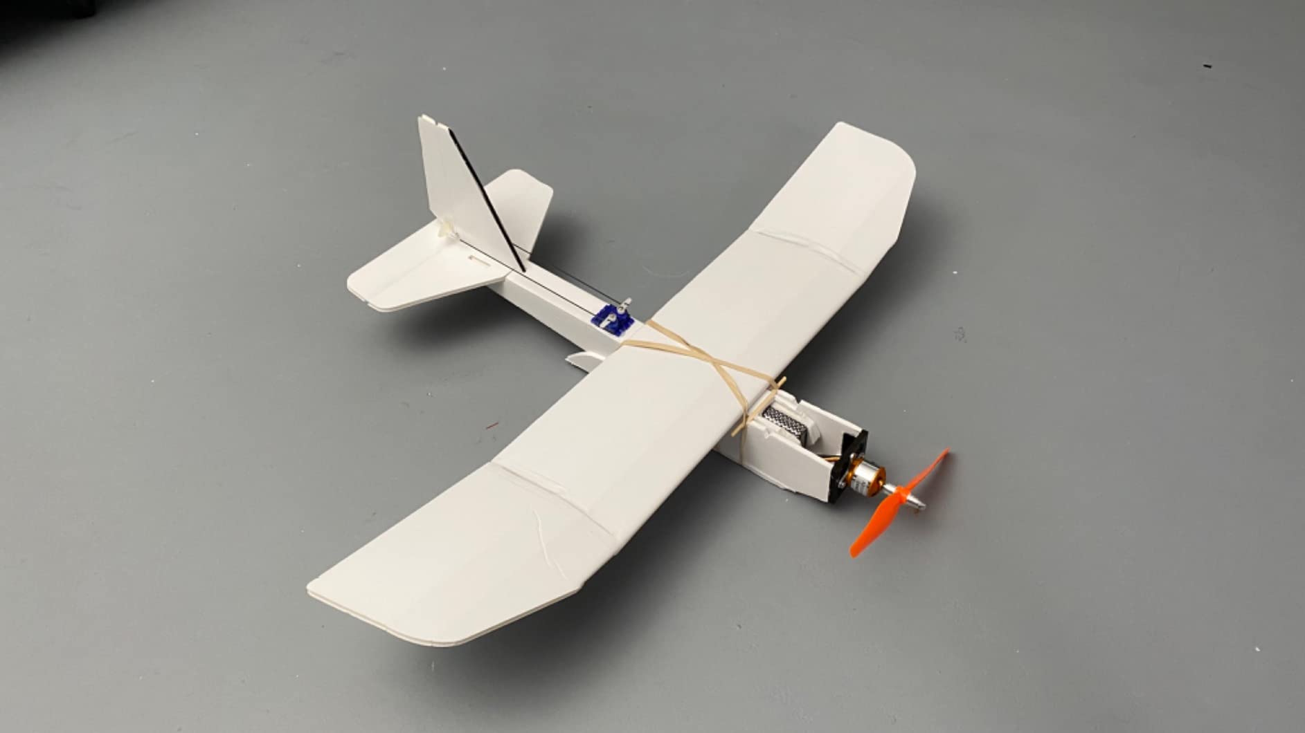 A2212 1400KV RC Brushless Motor 30A ESC Motor SG90 Micro Servo 8060 Propeller Set for RC Plane Quadcopter Fixed Wing Plane Helicopter Aircraft customer photo 2