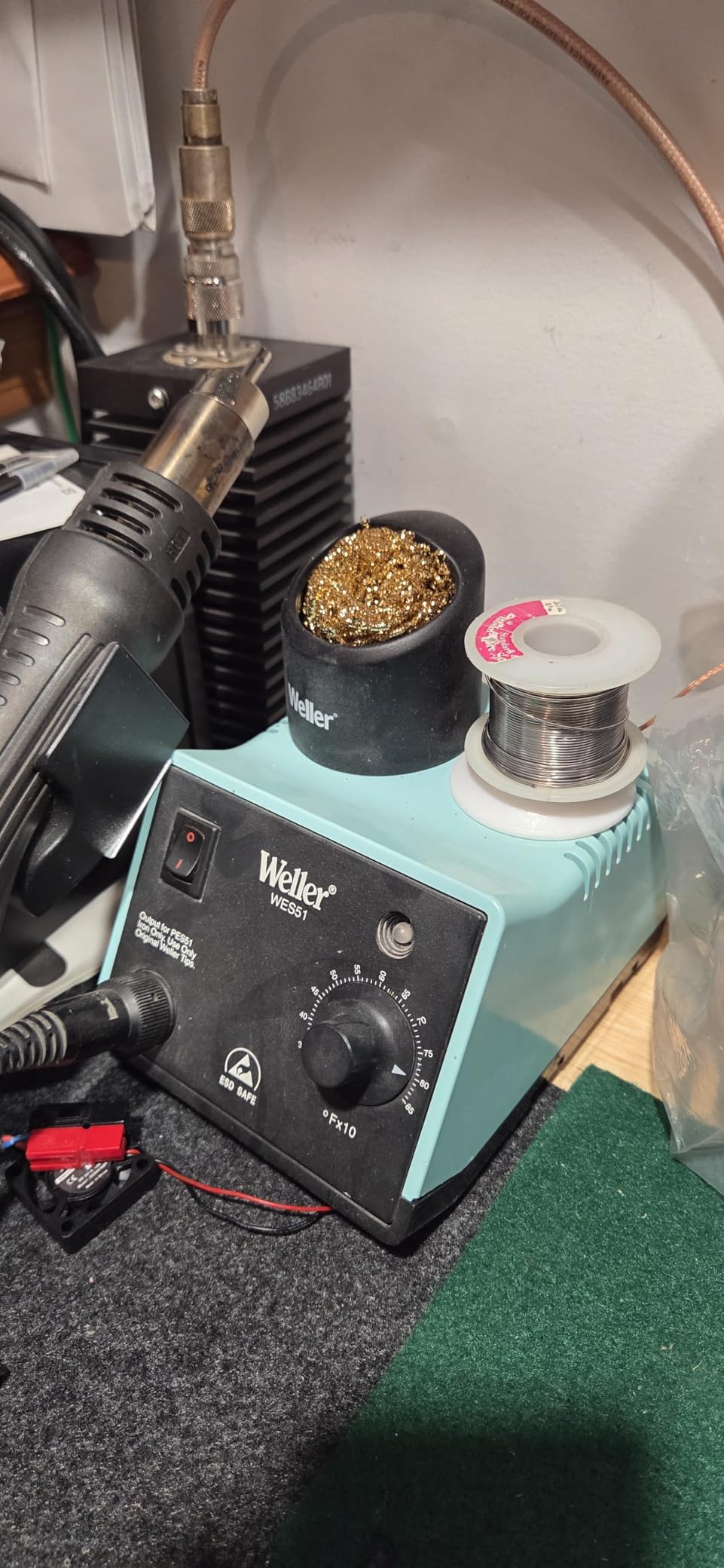 Weller Soldering Brass Sponge Tip Cleaner with Silicone Holder | WLACCBSH-02 customer photo 2