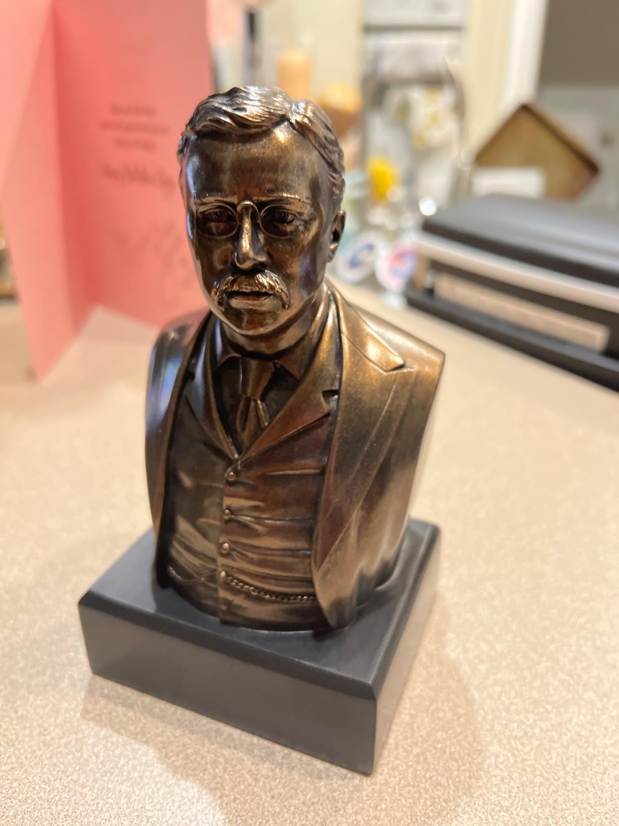 JFSM INC. President Theodore Roosevelt Historical Bust Collectible Memorabilia - Great Americans Collection customer photo 1
