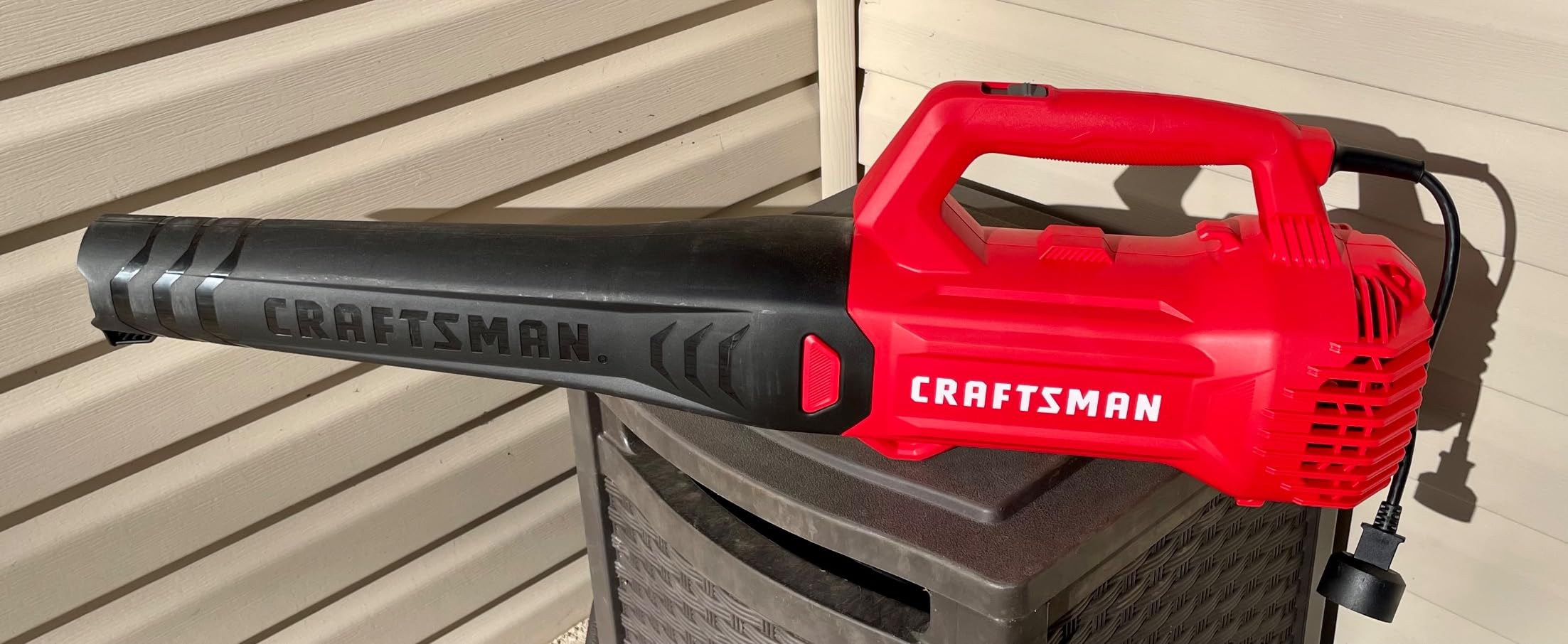 CRAFTSMAN Corded Leaf Blower, Powerful Lightweight Handheld Axial Electric Blower, 9 Amp (CMEBL710) customer photo 2