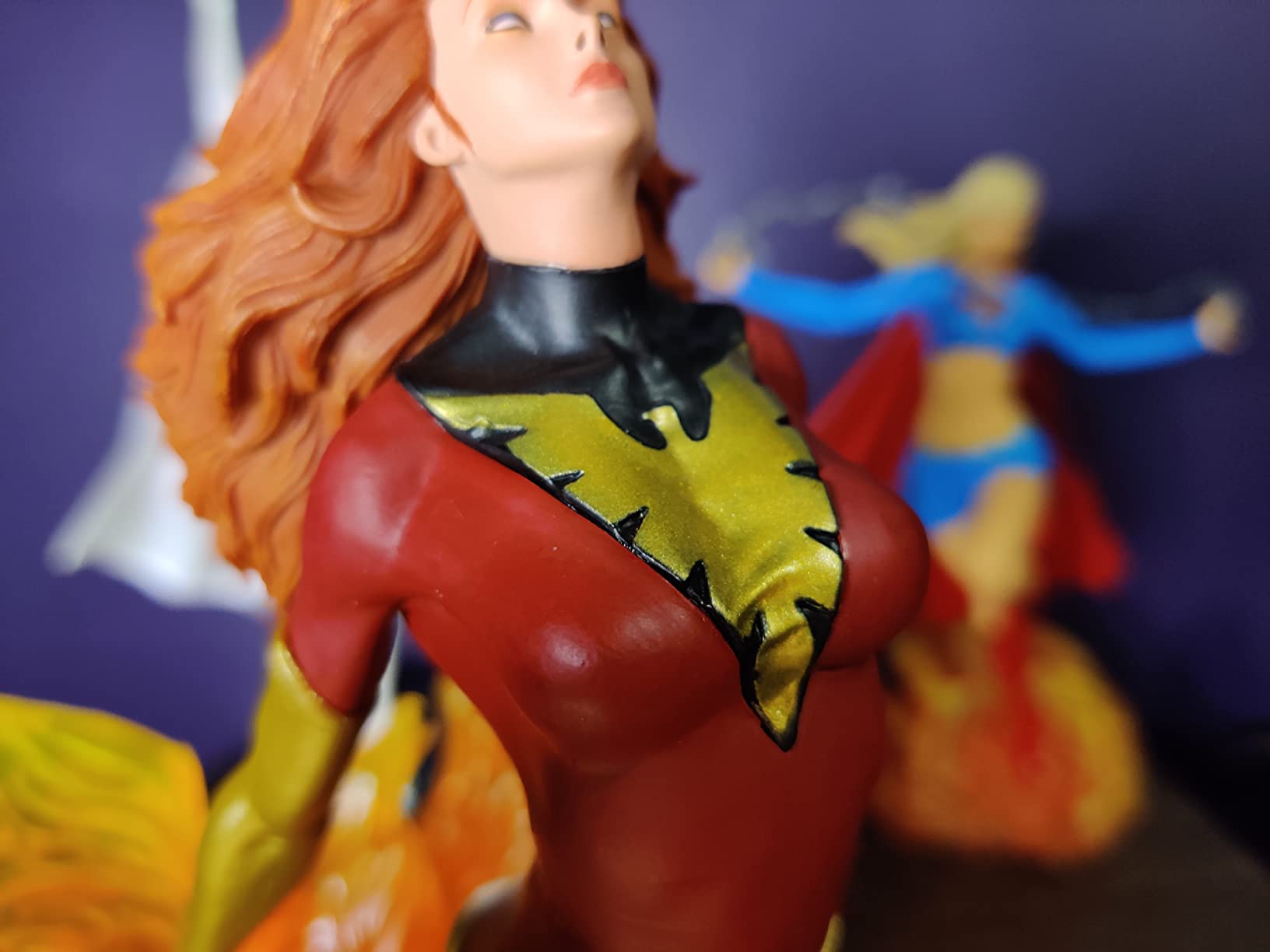 Diamond Select Toys Marvel Gallery VS: Dark Phoenix PVC Statue, Multicolor, 10 inches customer photo 2