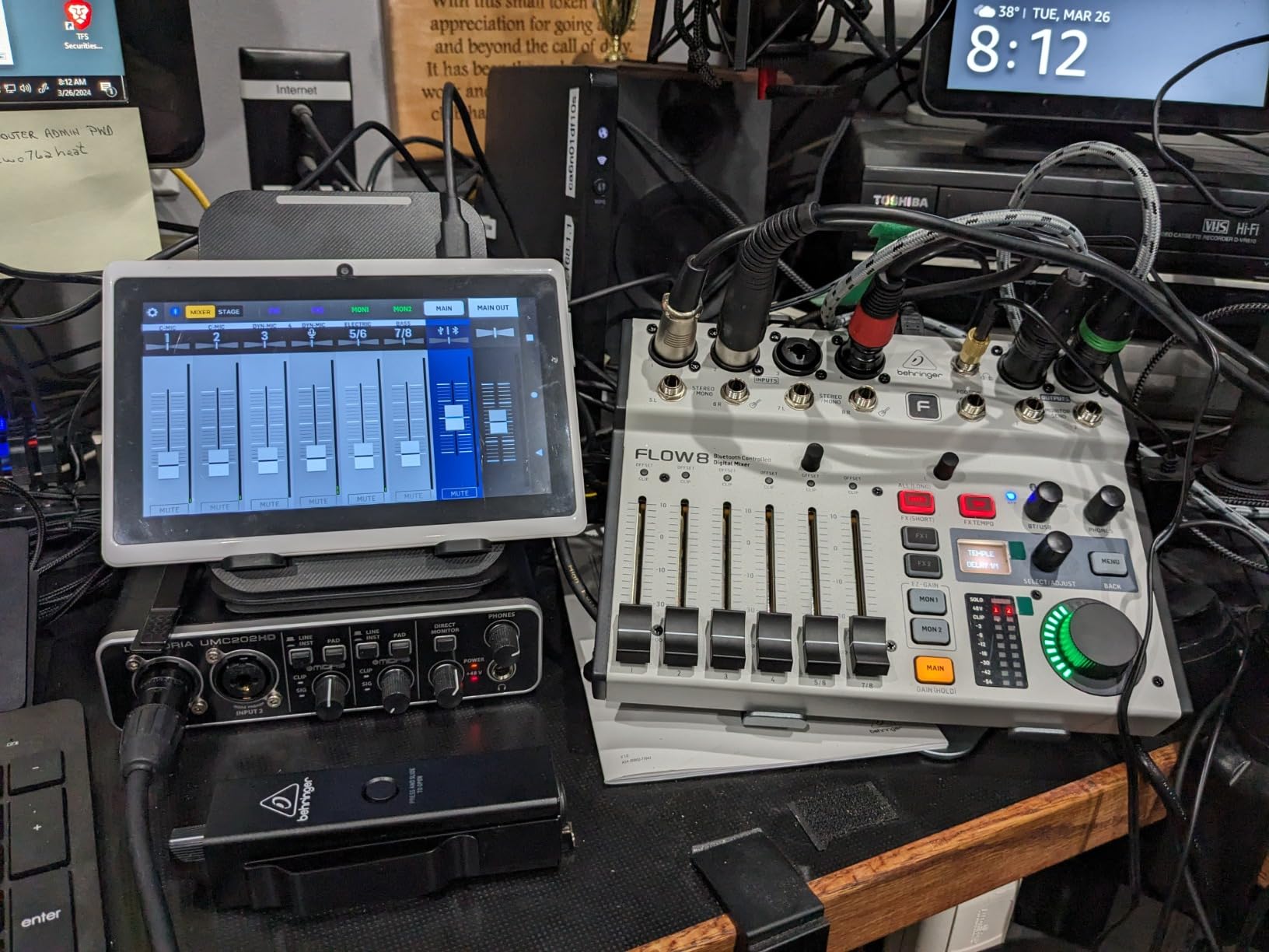 Behringer FLOW 8 8-Input Digital Mixer with Bluetooth Audio and App Control customer photo 1