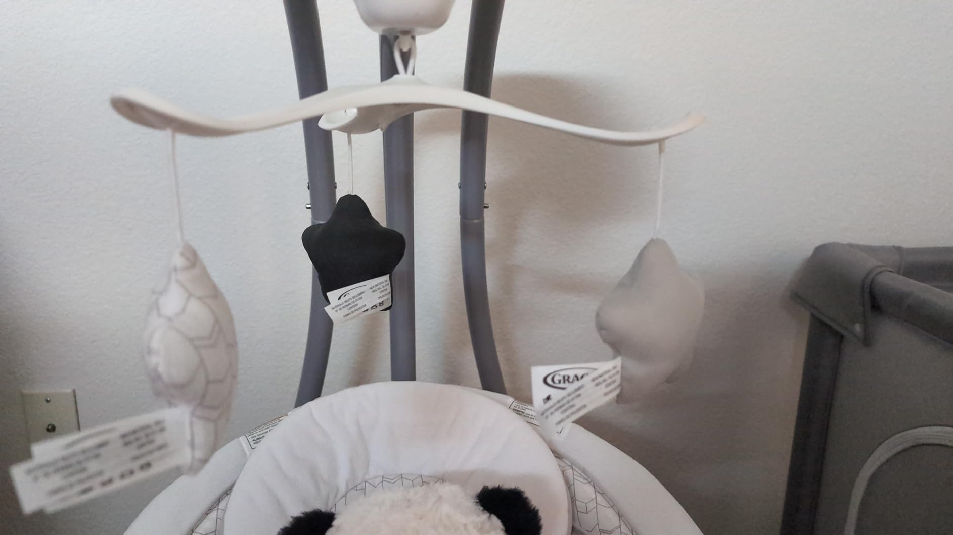 Graco DuetConnect LX Portable Baby Swing and Bouncer, Multi-Direction Baby Bouncer Seat, Multiple Swing Speeds, Redmond customer photo 1