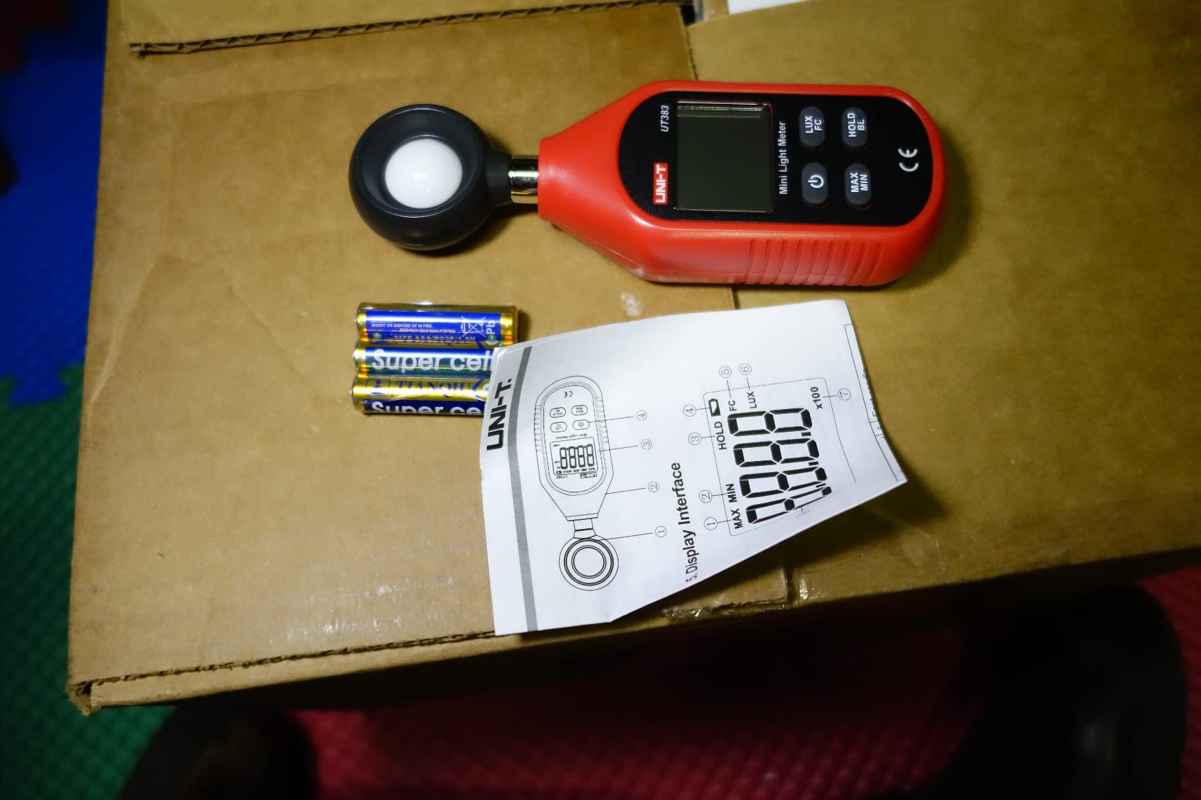 UNI-T UT383 Light Meter Lux Meter Lumens Digital Illuminance Meter 0~199,900 Lux (0~18,500 FC) Foot Candles Luxmeter customer photo 2