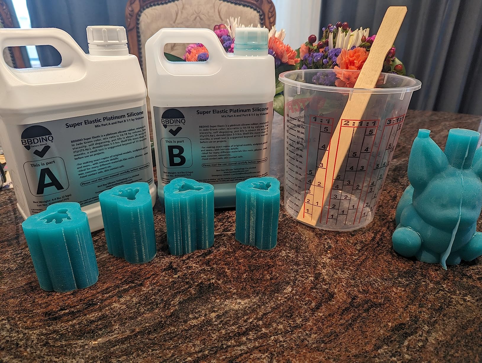 BBDINO Silicone Mold Making Kit, Super Elastic Liquid Silicon for Mold Making, N.W. 21.2 oz, 1:1 by Volume, Jade Green, Ideal for Casting Silicone Molds for Resin/Plaster/Wax/Jewelry etc. customer photo 1