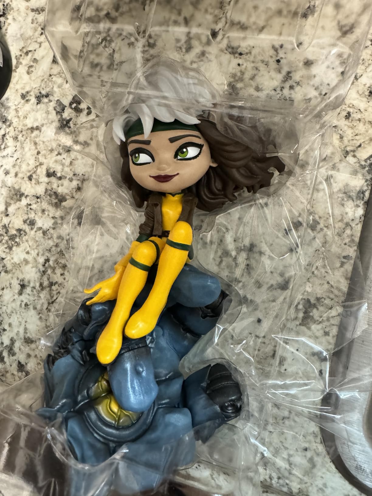Minico X-Men Rogue Vinyl Statue customer photo 1