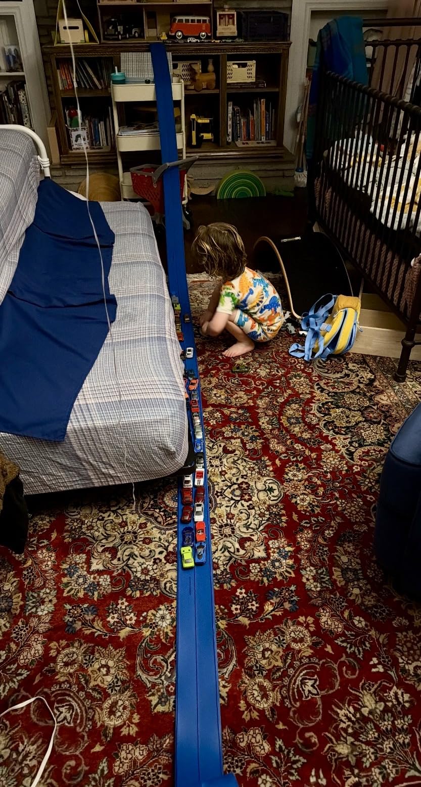 Blu Track Classic 15-Foot Race Track Starter Set customer photo 1