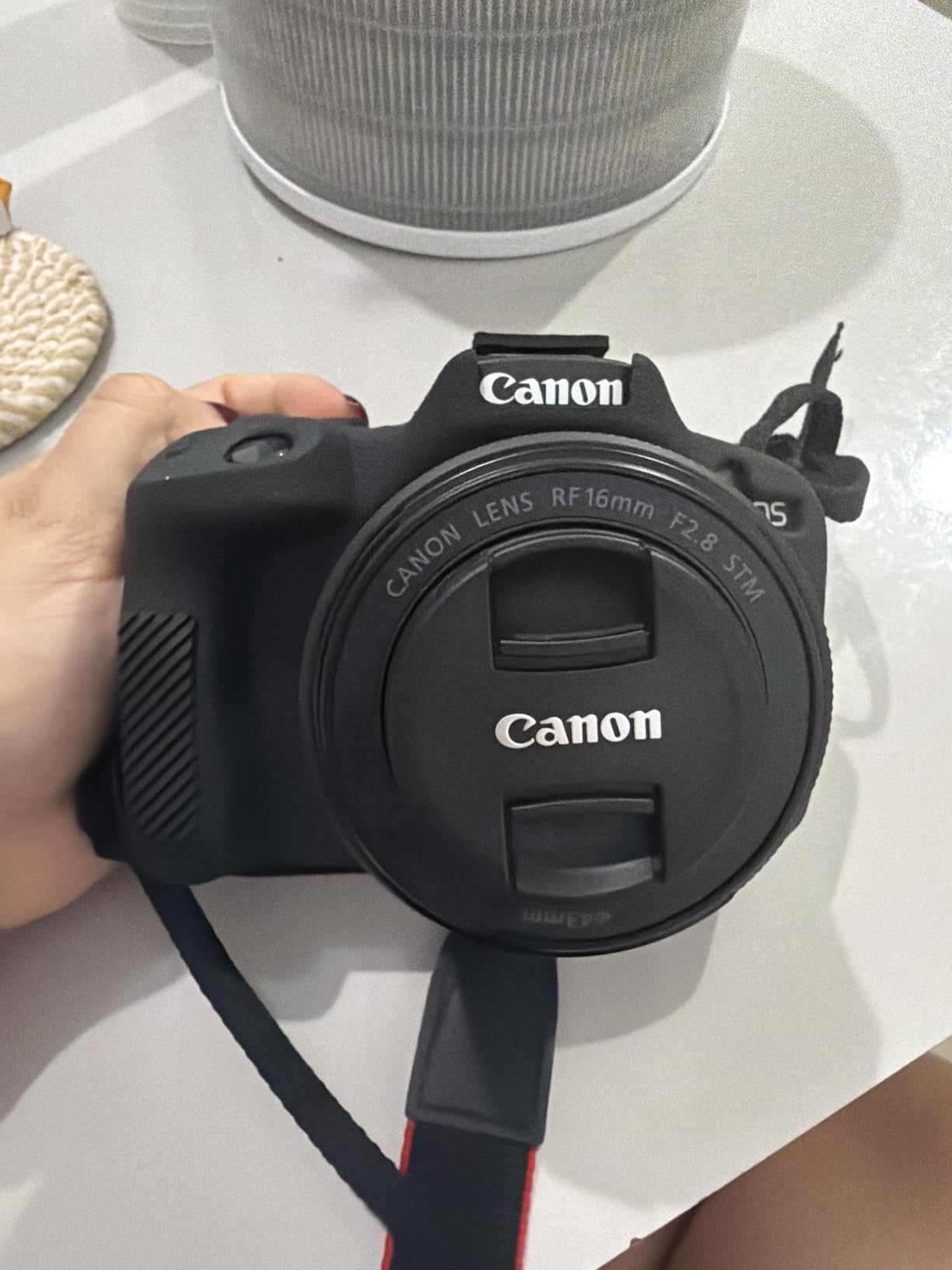 Canon RF16mm F2.8 STM Ultra Wide-Angle Prime Lens customer photo 2