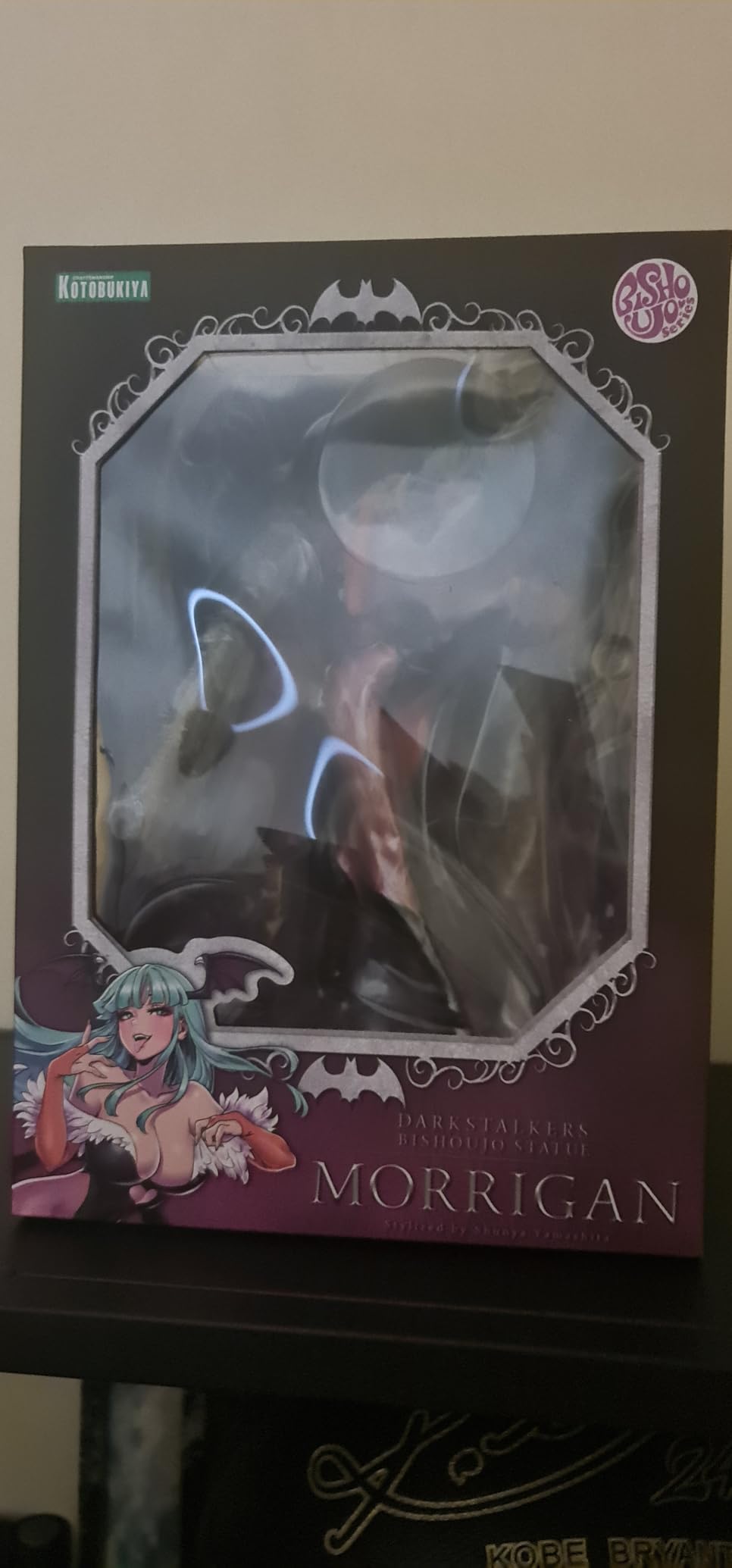 Kotobukiya Darkstalkers: Morrigan Bishoujo Statue, Multicolor customer photo 1