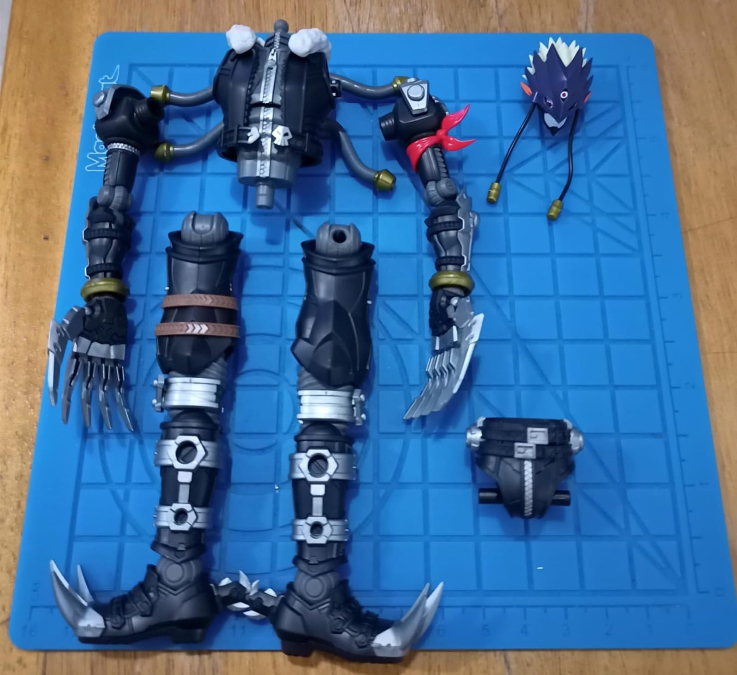 Bandai Hobby - Digimon - Beelzemon, Bandai Spirits Figure-Rise Standard Model Kit customer photo 2