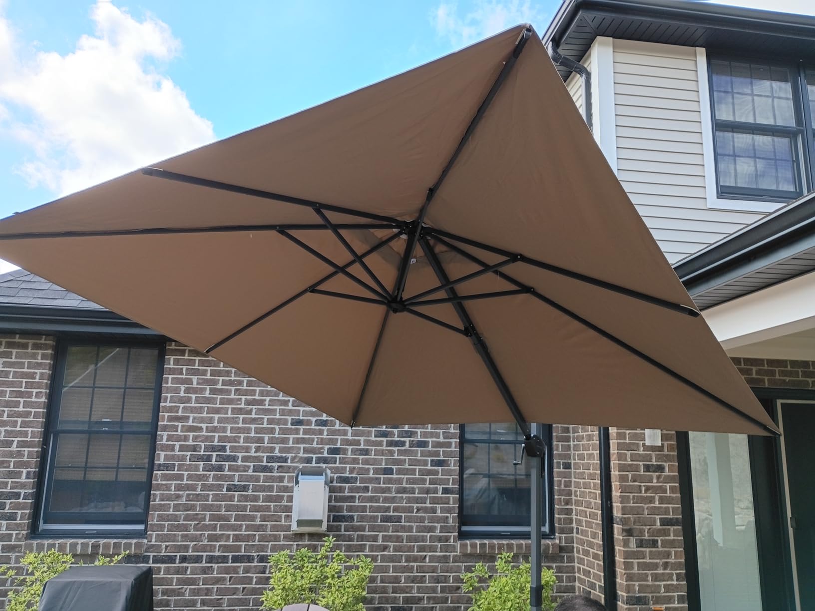 PURPLE LEAF 10 Feet Patio Umbrella with Base Outdoor Cantilever Square Umbrella Aluminum Offset Umbrella with 360-degree Rotation for Garden Deck Pool Patio, Beige customer photo 2