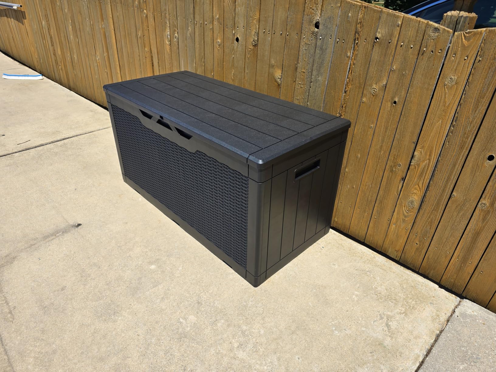 Devoko 100 Gallon Waterproof Large Resin Deck Box Indoor Outdoor Lockable Storage Container for Patio Furniture Cushions Garden Tools (Black) customer photo 1