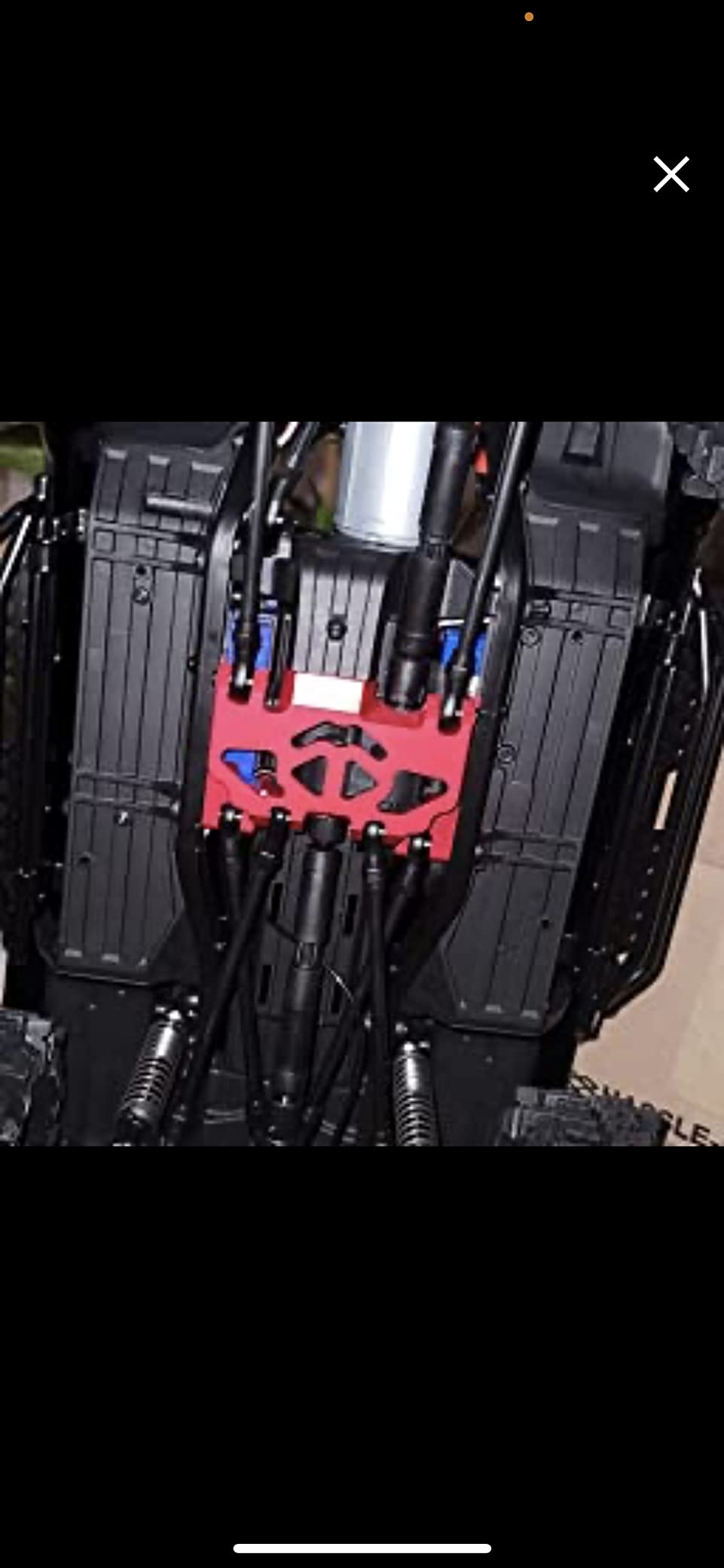 ShareGoo Aluminum Alloy Gearbox Mount Base Chassis Skid Plate Compatible with Traxxas TRX-4 Defender Bronco Blazer G500 1/10 RC Car Upgrade Parts (Red) customer photo 1