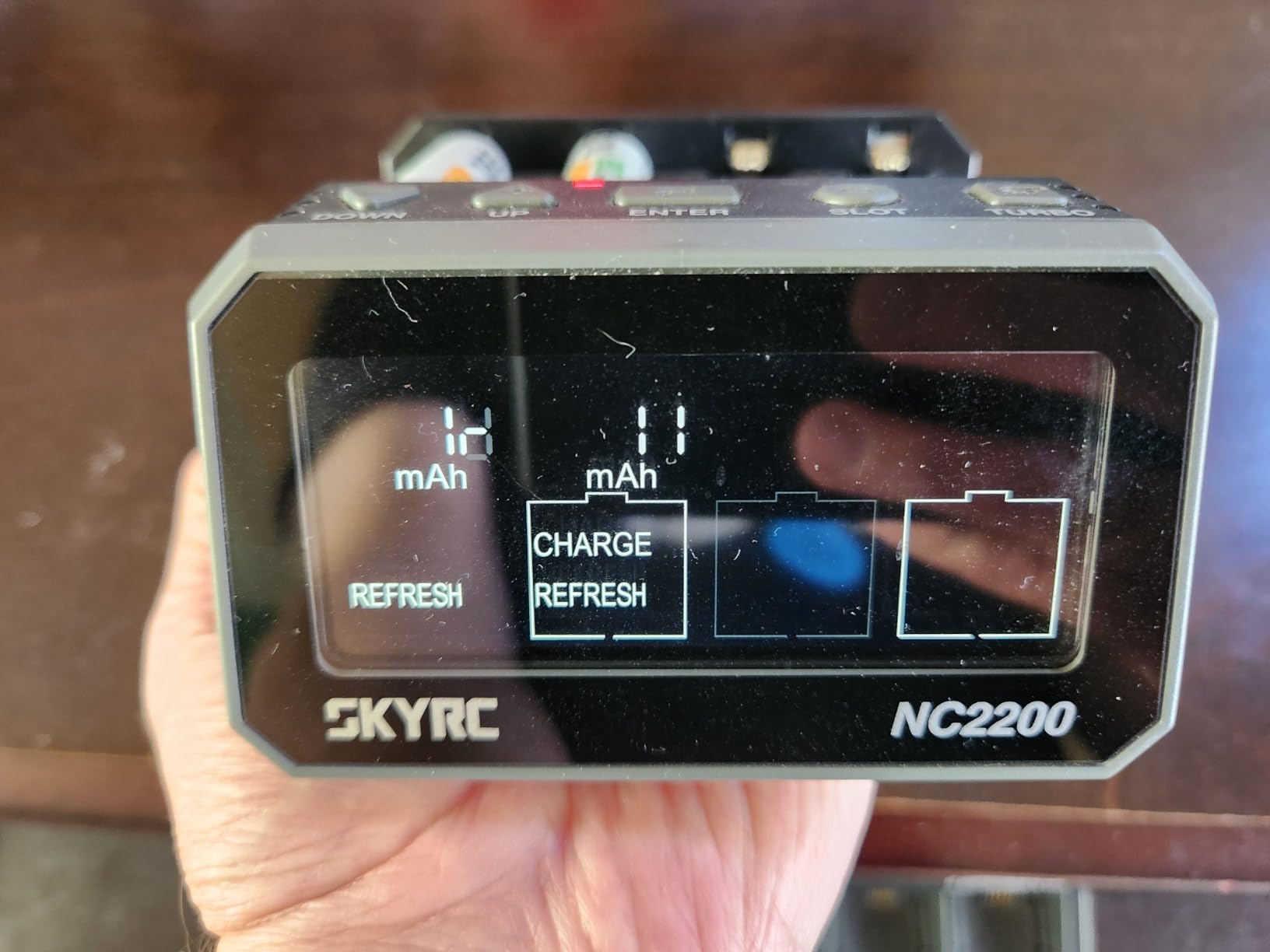 SkyRC NC2200 AA AAA NiMH NiCd Battery Charger Analyzer customer photo 2
