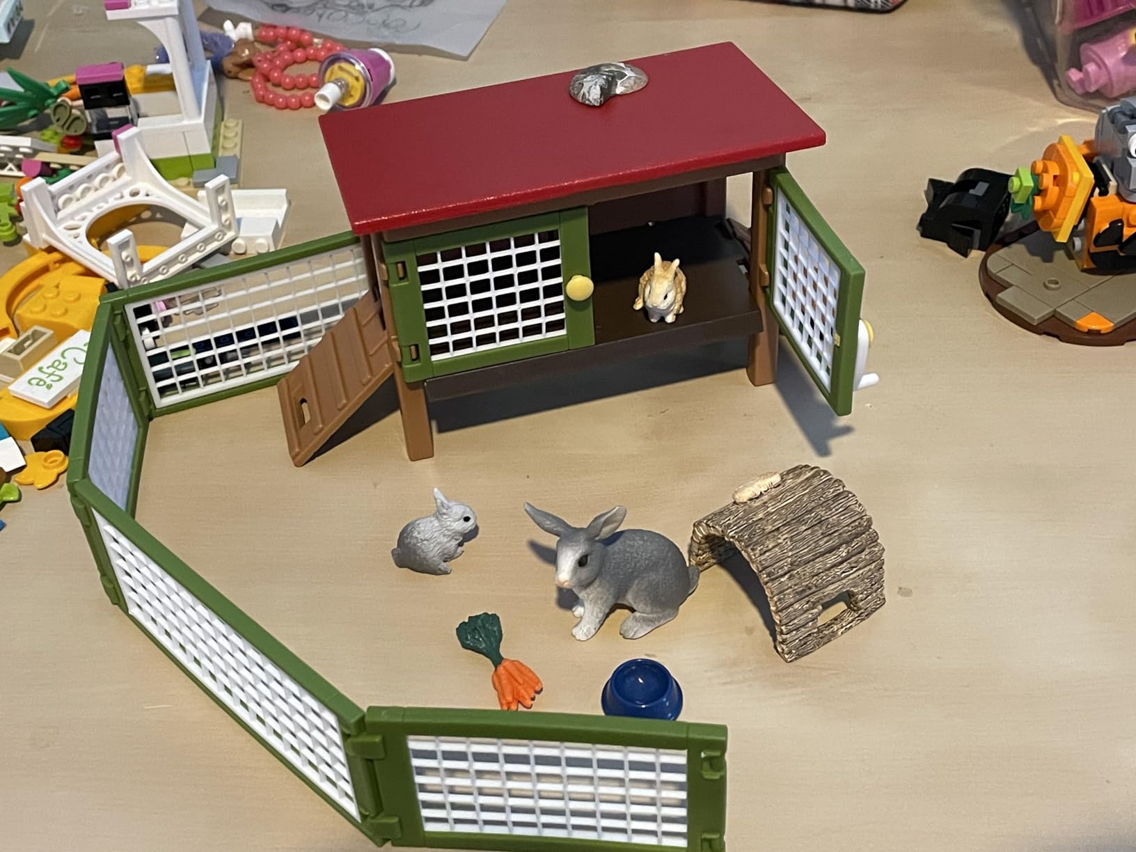 schleich Farm World - 17PC Rabbit Hutch Playset with Animal Figures - Realistic Rabbit Play Set with Mother and Baby Bunny Figurines for Girls, Boys - Imaginative Play Animal Toys for Kids 3+ | 42420 customer photo 1