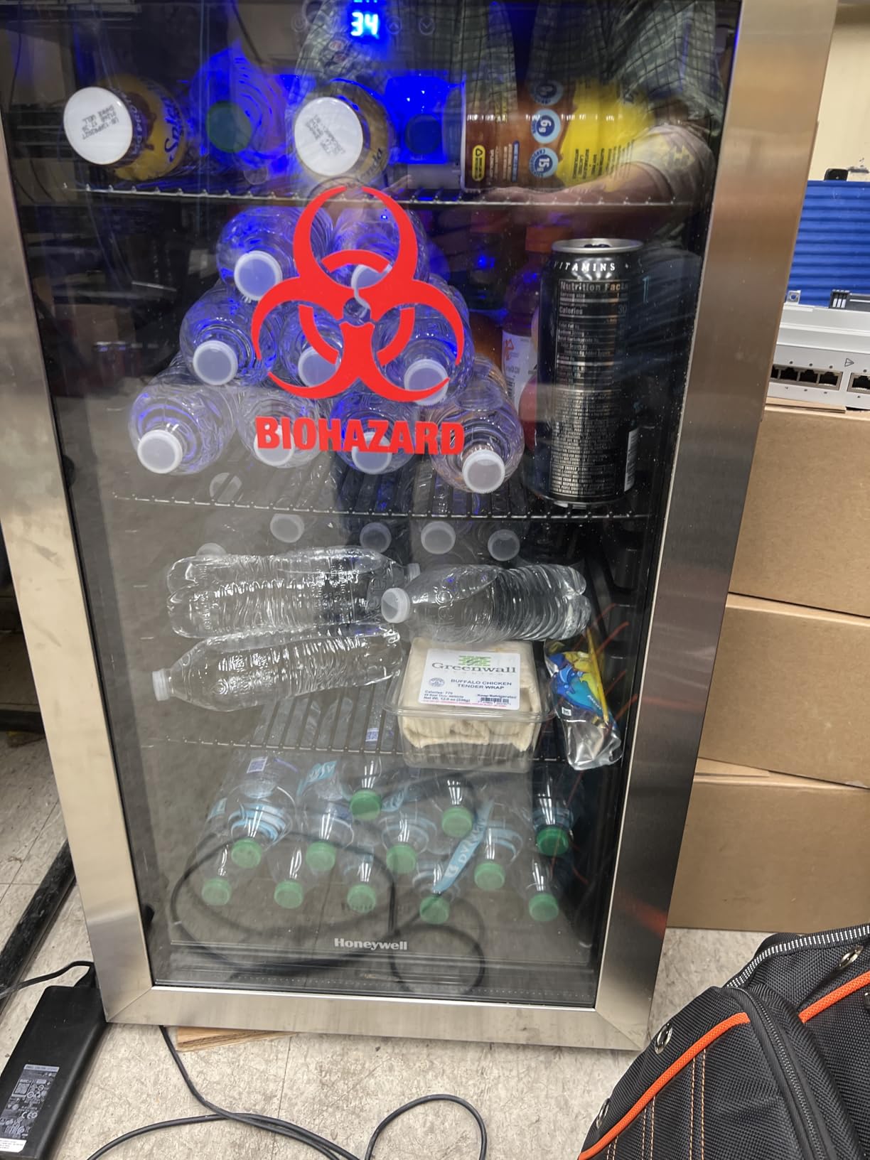Honeywell Beverage Refrigerator and Cooler, 116 Can Mini Fridge with Glass Door for Soda Beer or Wine, Commercial Grade customer photo 2
