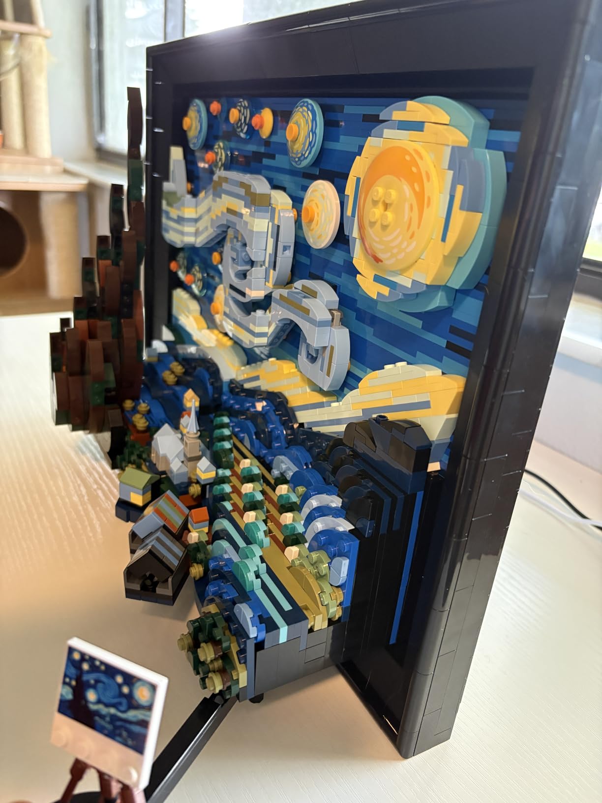 LEGO Ideas Vincent Van Gogh The Starry Night - Building Set for Adults, Ages 18+ - Beautifully Detailed Home Wall Art Decor - Gift for Men & Women - 21333 customer photo 2