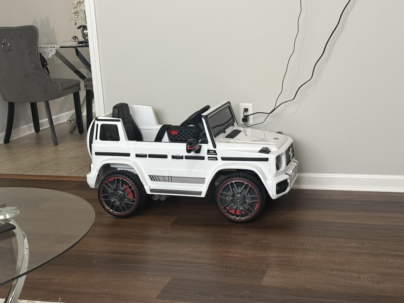ANPABO Licensed Mercedes-Benz G63 Car for Kids, 12V Ride on Car w/Parent Remote Control, LED Headlights, Music Player & Horn, Soft Start, Low Battery Prompt, Kids Electric Car, White customer photo 2