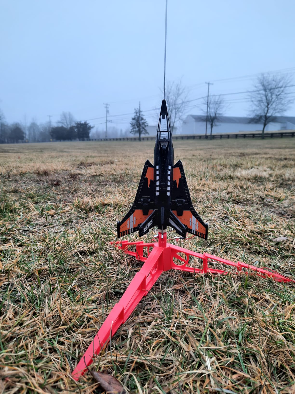 Estes Space Corps Centurion Model Rocket Starter Set - Includes Rocket Kit (Quick and Easy Assembly), Launch Pad, Four AA Batteries, and Three Motors customer photo 1