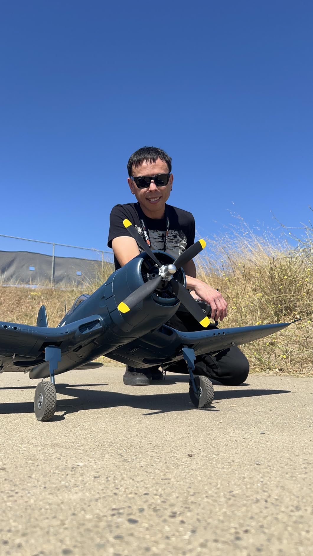 E-flite RC Airplane F4U-4 Corsair 1.2m BNF Basic with AS3X and Safe Select EFL18550 customer photo 1