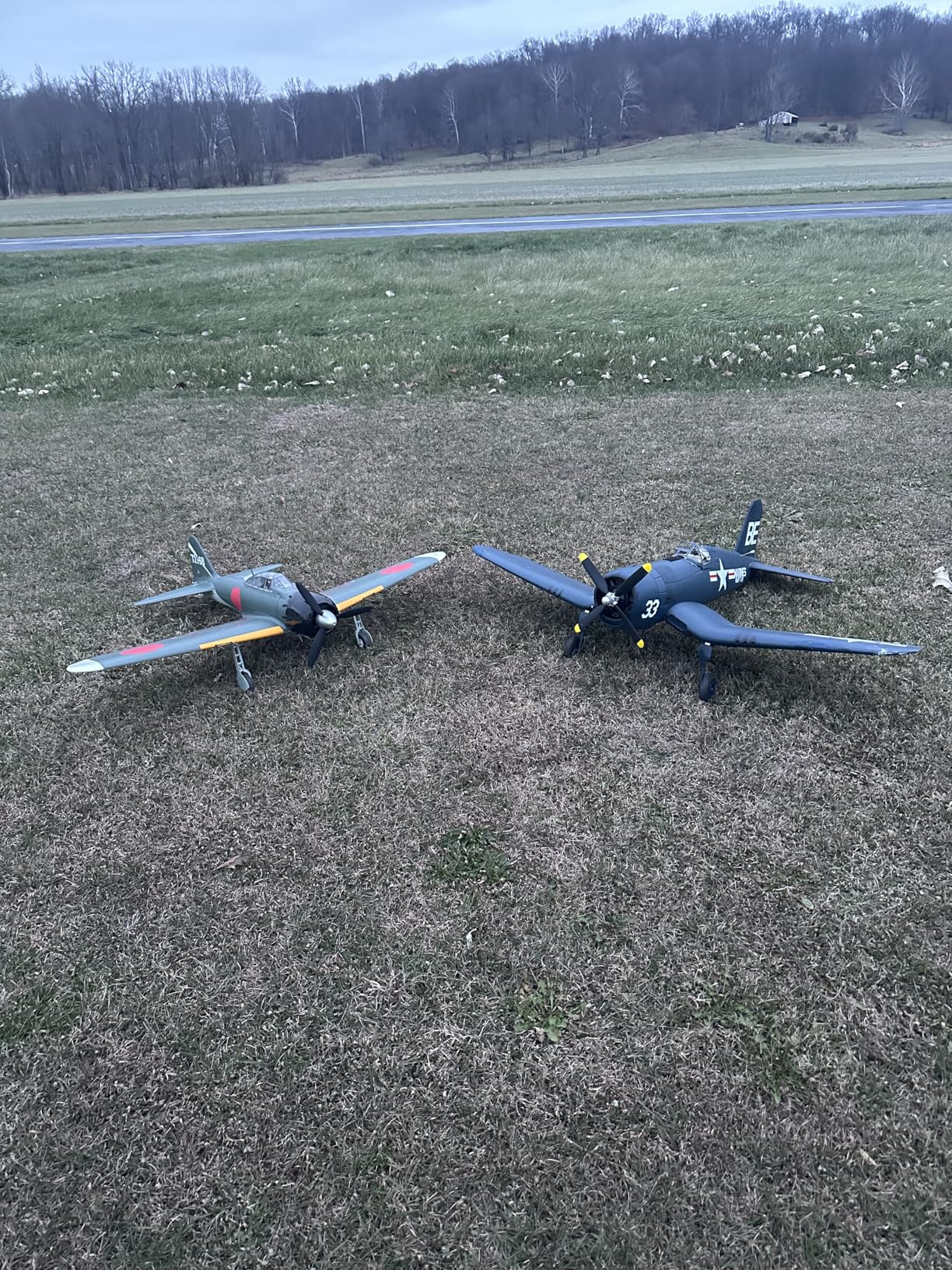E-flite RC Airplane F4U-4 Corsair 1.2m BNF Basic with AS3X and Safe Select EFL18550 customer photo 3