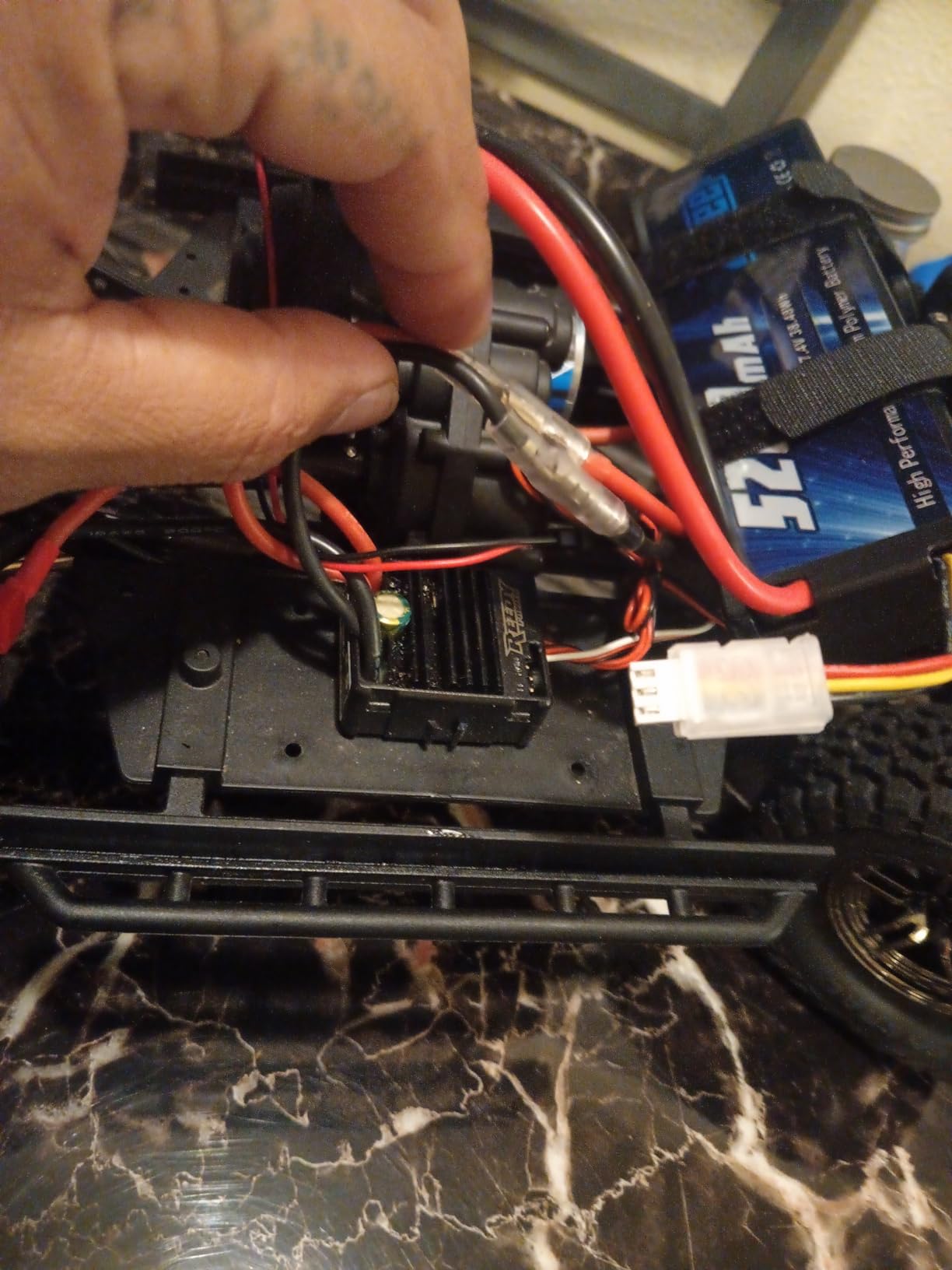 Team Associated Enduro Trail Truck Knightrunner RTR Battery & Charger not Included Blue ASC40115 customer photo 1