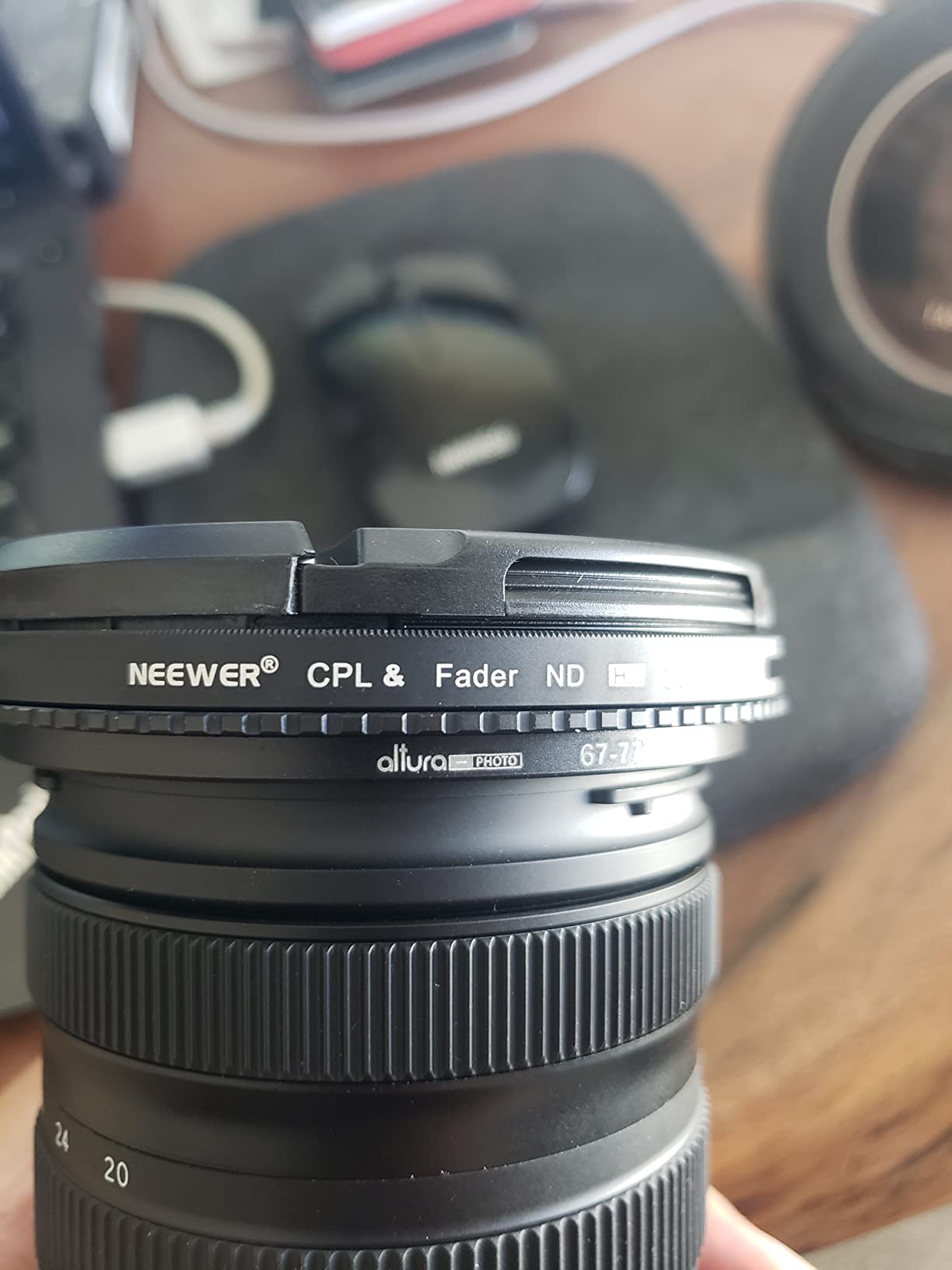 NEEWER 2 in 1 67mm Variable ND Filter ND2-ND32 & CPL Filter (Circular Polarizer) No X Cross/30 Layer Nano Coated/HD Optical Glass/Ultra Slim Aluminum Alloy Frame/Water Resistant/Scratch Resistant customer photo 1