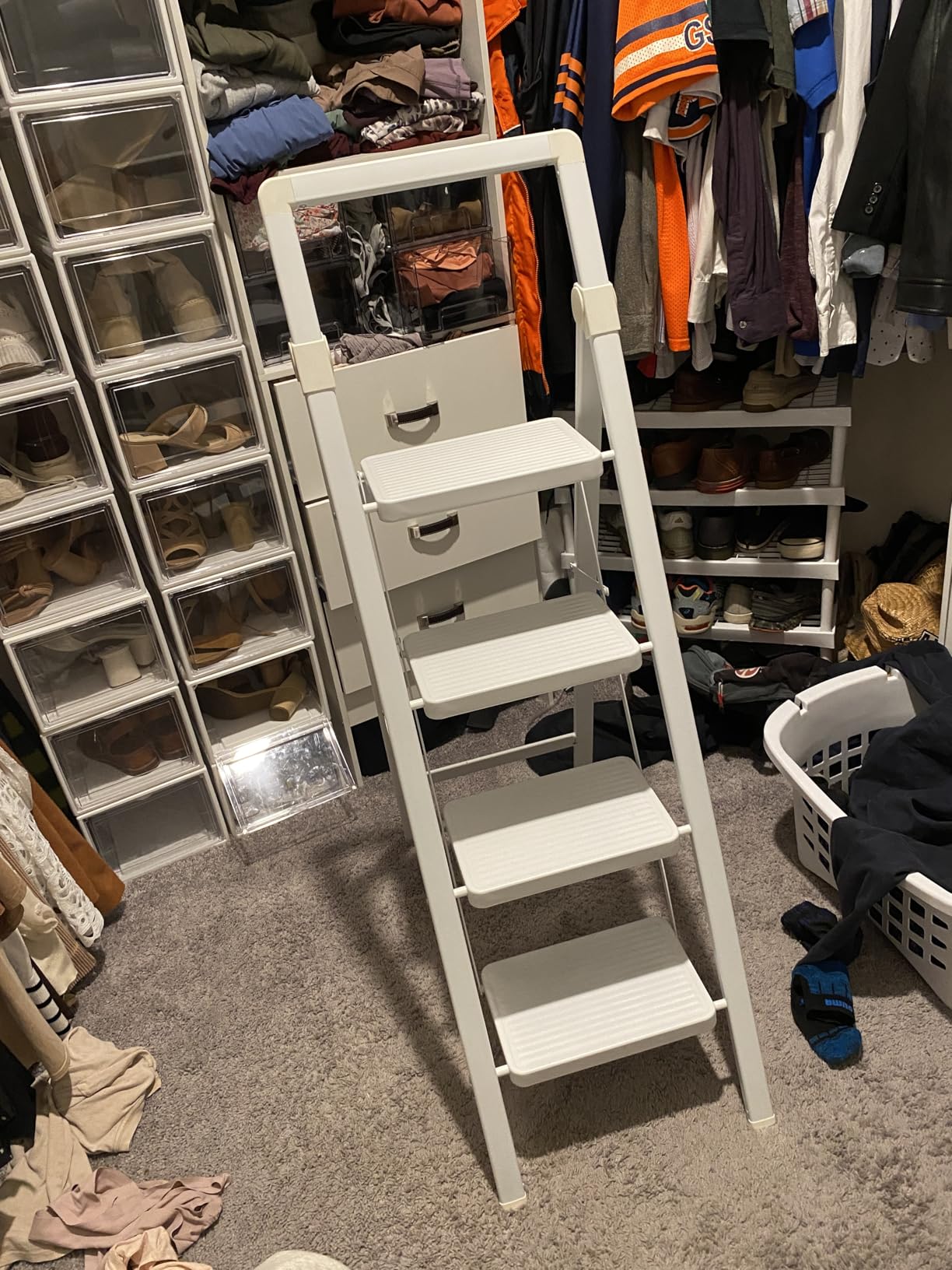 SOLADDER 6 Step Ladder for 12 Feet High Ceiling, Folding Step Stool with Handgrip & Anti-Slip Wide Pedal, Portable Lightweight Aluminum Stepladder for Kitchen, Home (300 lbs Capacity) - Black customer photo 2