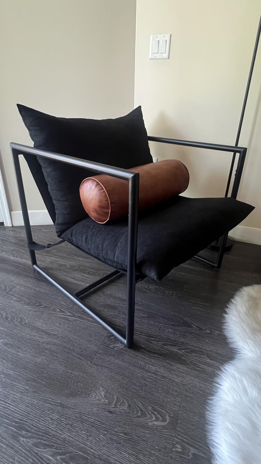 Zinus Aidan Sling Accent Chair, Metal Framed Armchair with Shredded Foam Cushioning, Black customer photo 1
