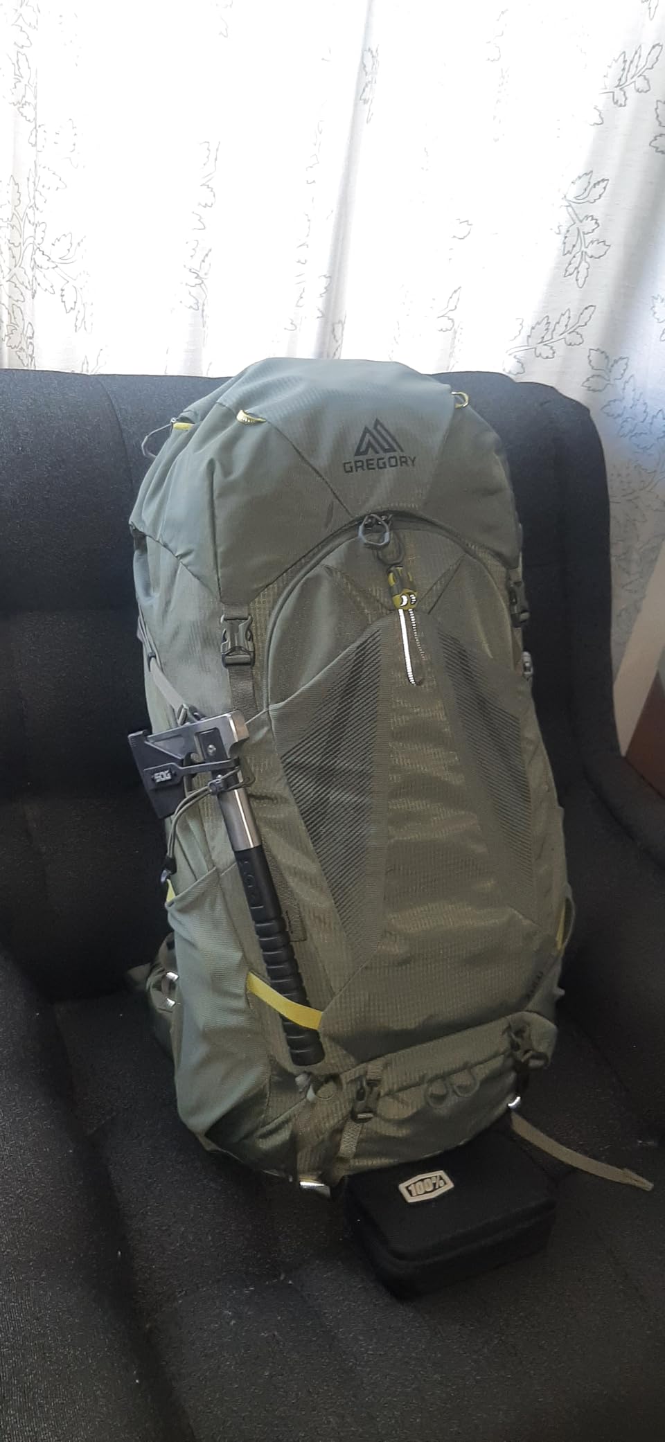 Gregory Zulu 45L Unisex Hiking/Backpacking Pack, Freefloat Hipbelt, Internal Hydration Sleeve, Medium/Large, Halo Blue customer photo 1