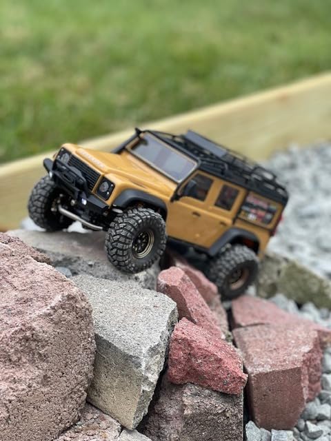 TRX-4M 4X4 Crawler with Land Rover Defender Body customer photo 2