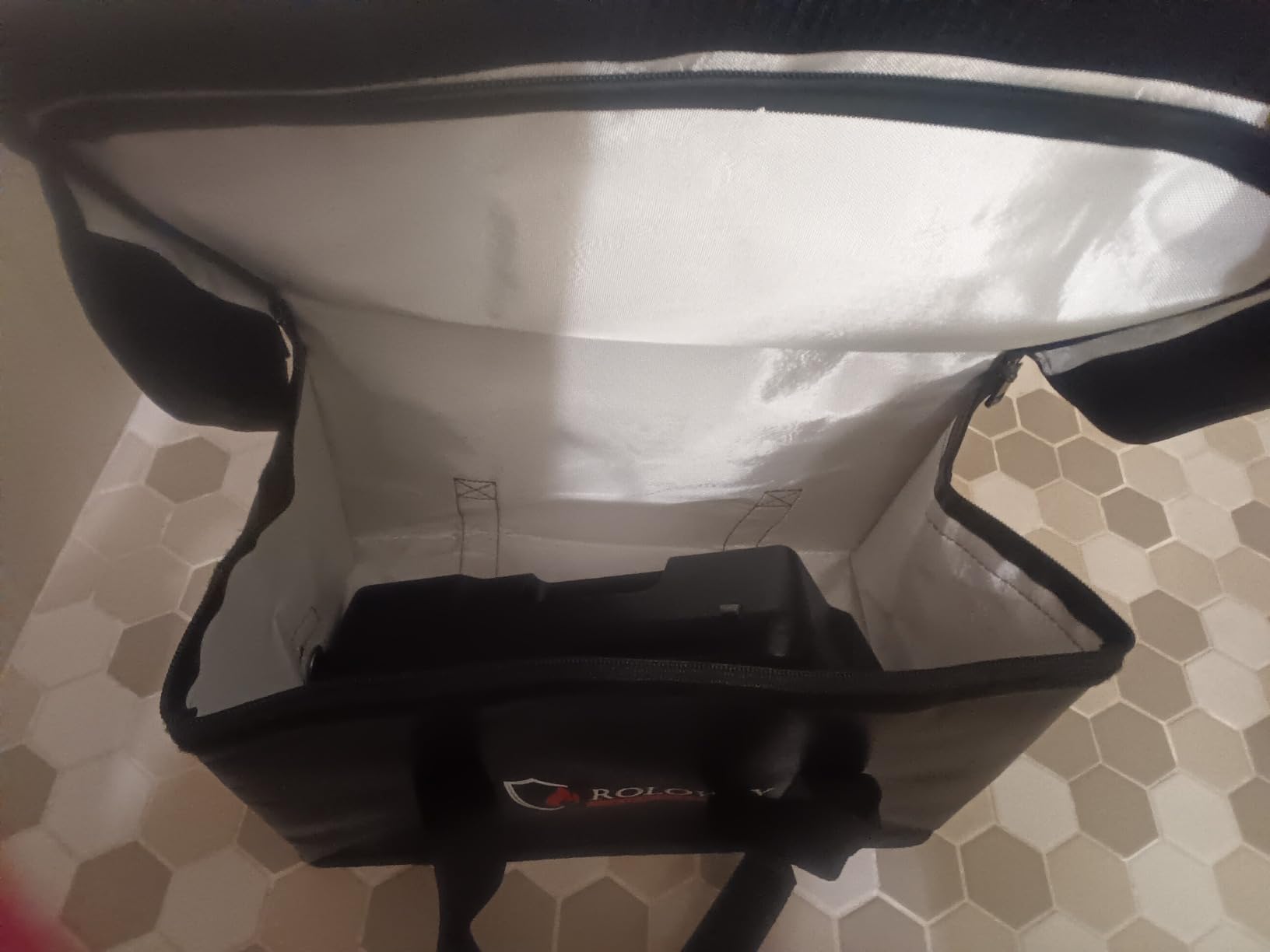 ROLOWAY Lipo Battery Bag (15 x 8.5 x 10 inch), Large Fireproof Lipo Ebike Bag with Comfortable Handle, Reflective Strip customer photo 2