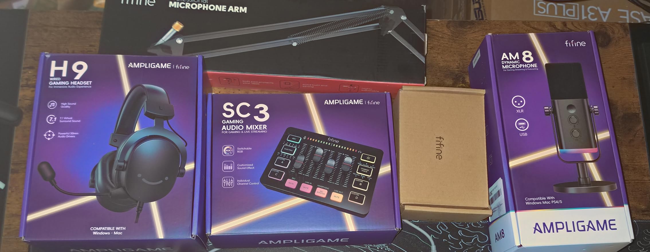 FIFINE Gaming Audio Mixer, Streaming RGB PC Mixer with XLR Microphone Interface, Individual Control, Volume Fader, Mute Button, 48V Phantom Power, for Podcast/Recording/Vocal/Game Voice-AmpliGame SC3 customer photo 2