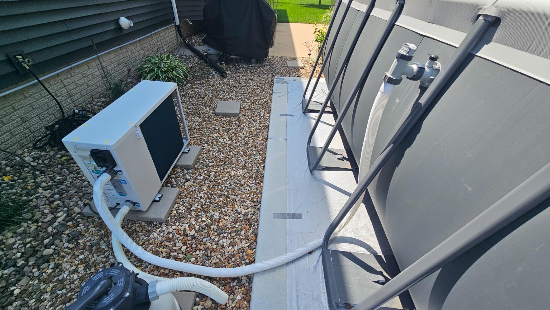FibroPool FH135 35,000 BTU Electric Pool Heat Pump - 120V Above Ground & Inground Pool Heater up to 7,500 Gal, High Efficiency COP 5.55, No Gas Required, Plug-in GFCI, IPX4 Weatherproof customer photo 2