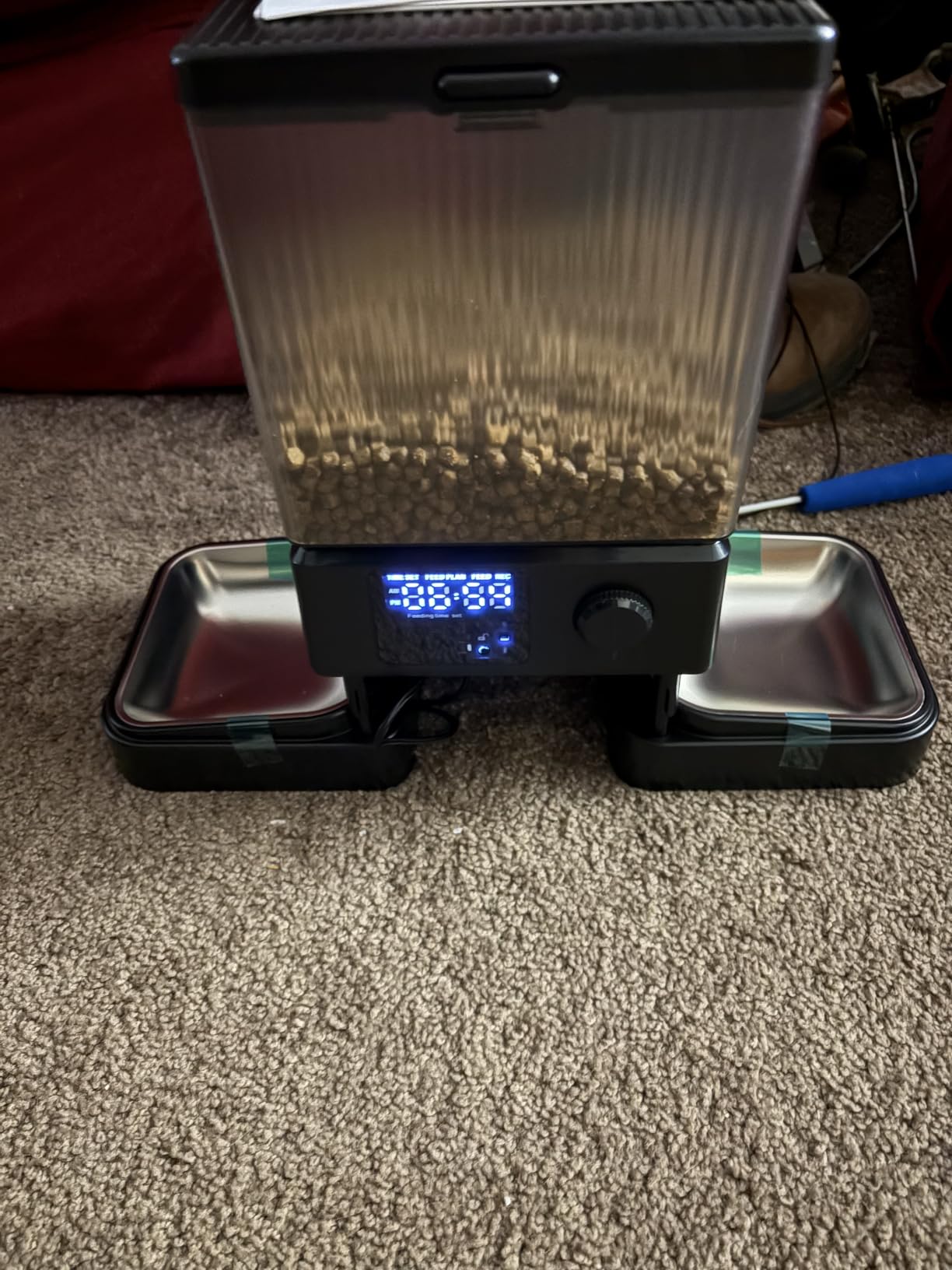oneisall Automatic Cat Feeder for 2 Cats, 20 Cups/5L Automatic Cat Food Dispenser for Small Pets Indoor, Timed Cat Feeder for Dry Food customer photo 2