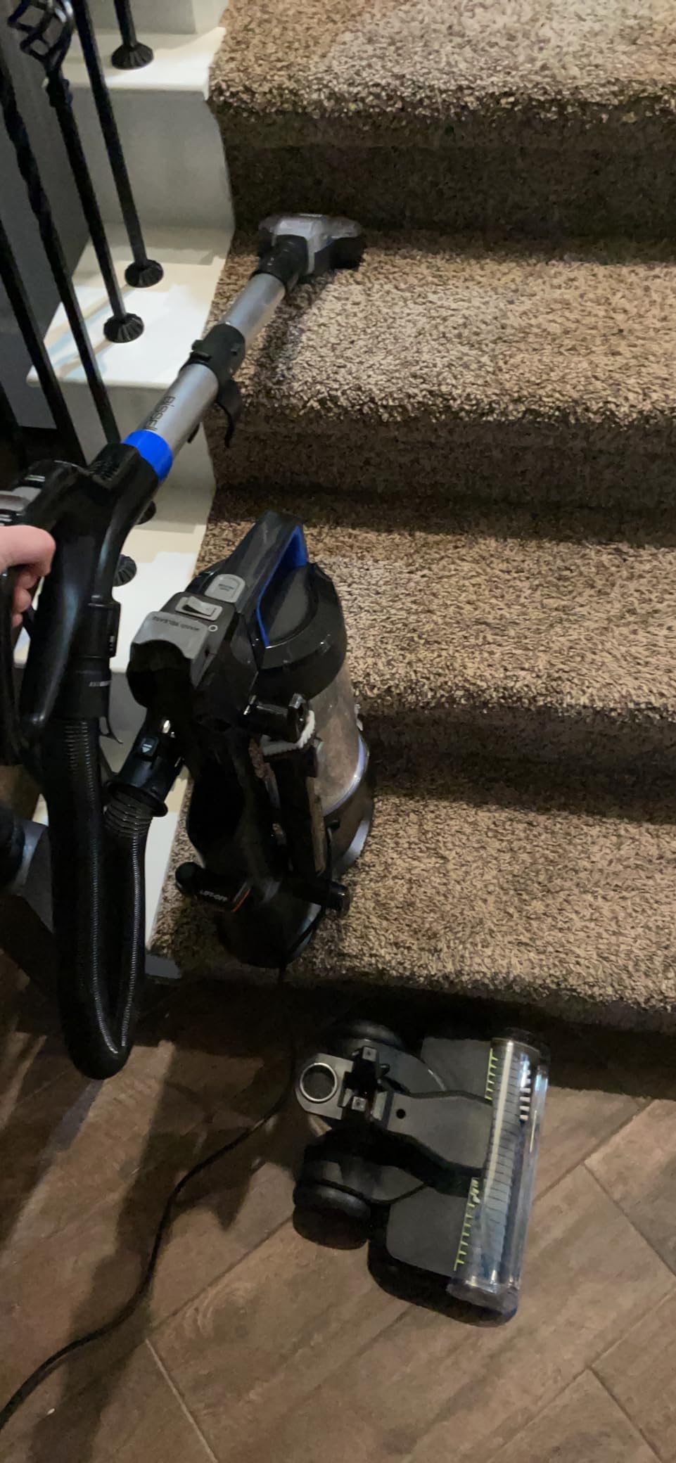 Bissell Pet Hair Eraser Turbo Lift-Off Vacuum, w/Self-Cleaning Brush Roll, HEPA Filtration, Powerful Pet Hair Pickup with TurboBrush Pivot Tool & LED-lit dusting Brush & Crevice Tool, 3774F customer photo 2