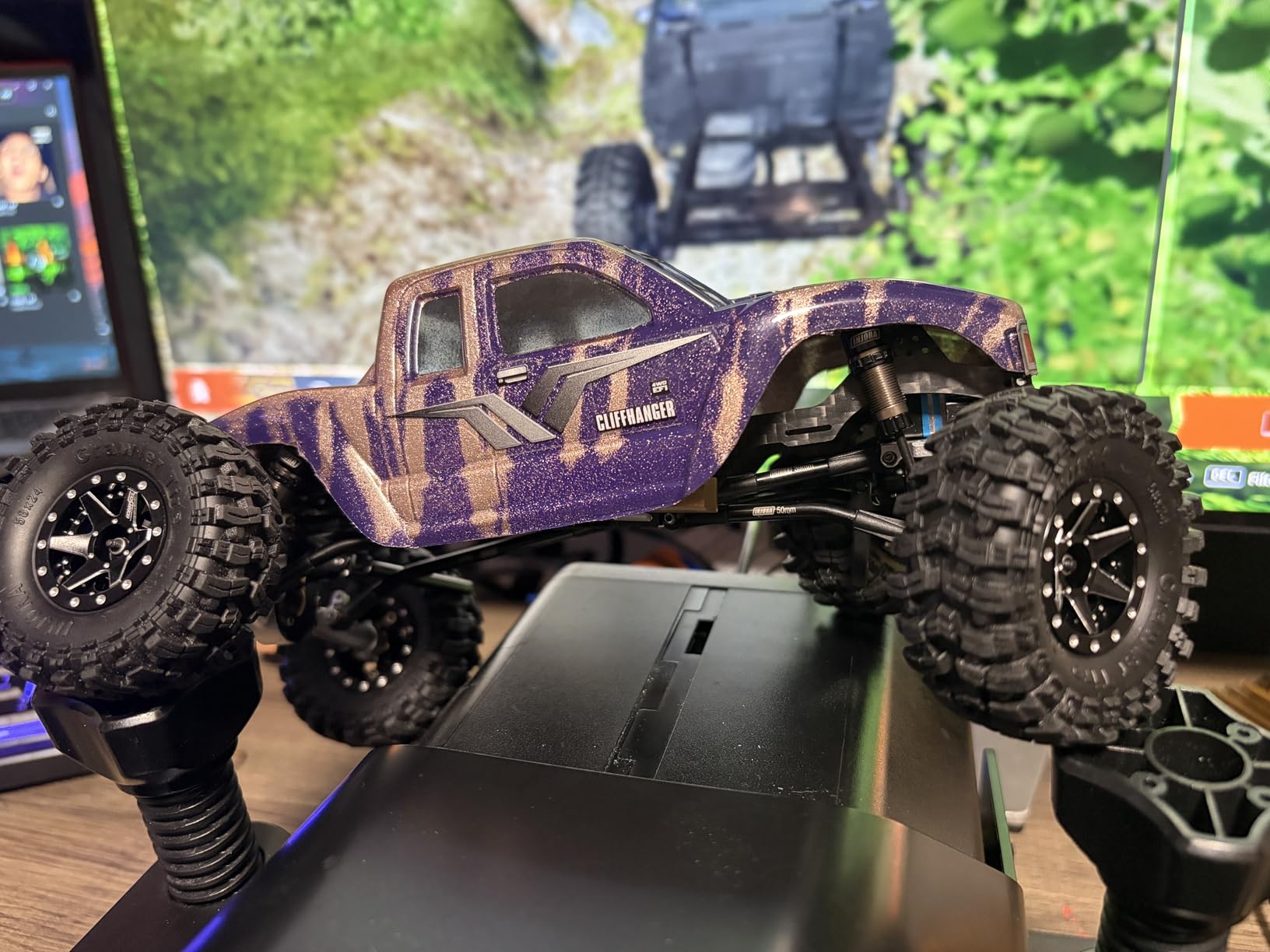 Axial 1/24 RC Crawler Clear Plastic Body Shell - SCX24 AXI90081 customer photo 1