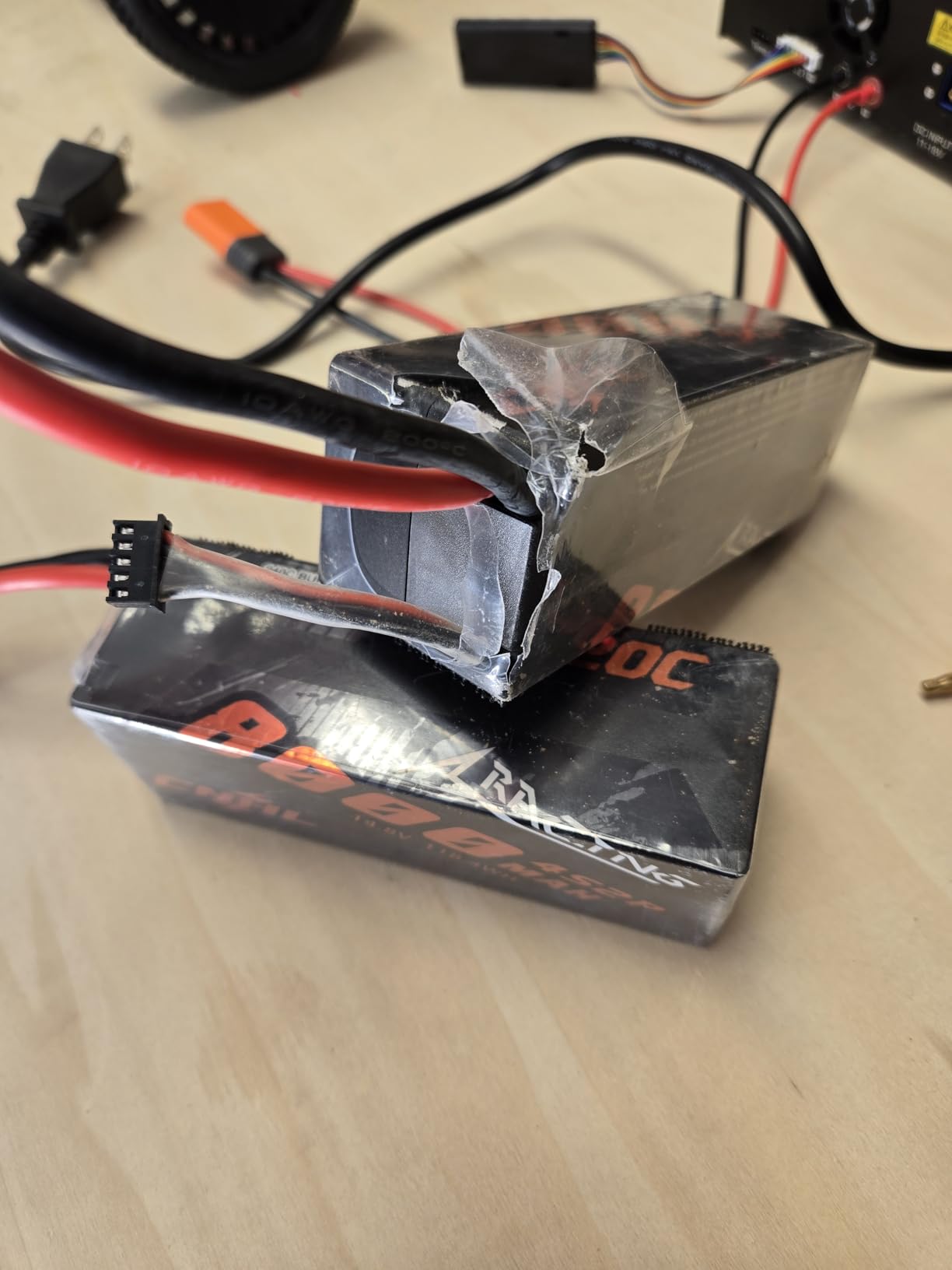 4S Lipo Battery 8000MAH 120C 14.8V with EC5 Connector Hard Case RC Battery for Car Truck Tank RC Buggy Truggy Racing Crawler (2packs) customer photo 1